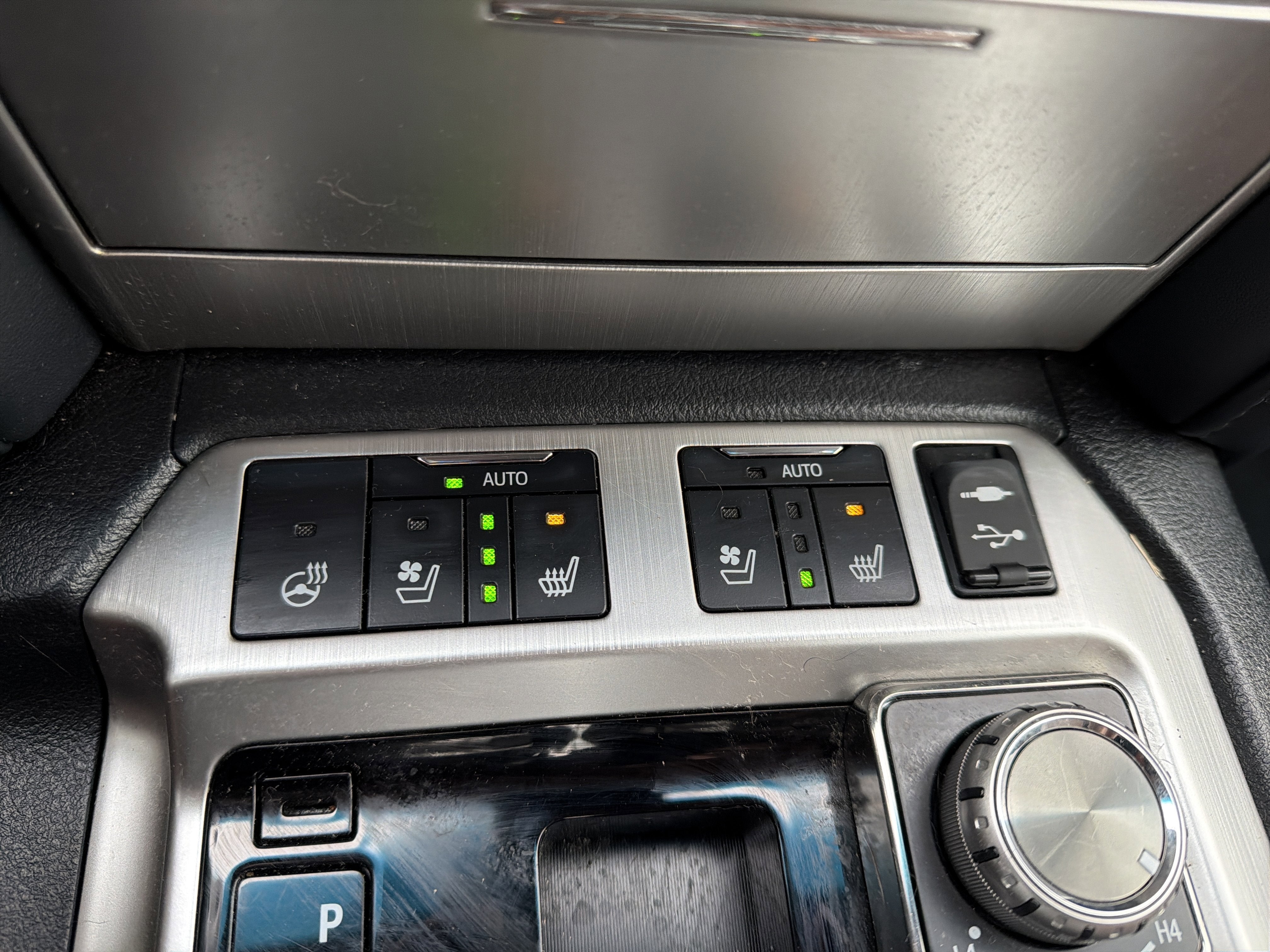 2018 Toyota Land Cruiser 4WD (Natl)