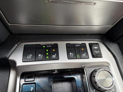 2018 Toyota Land Cruiser 4WD (Natl)