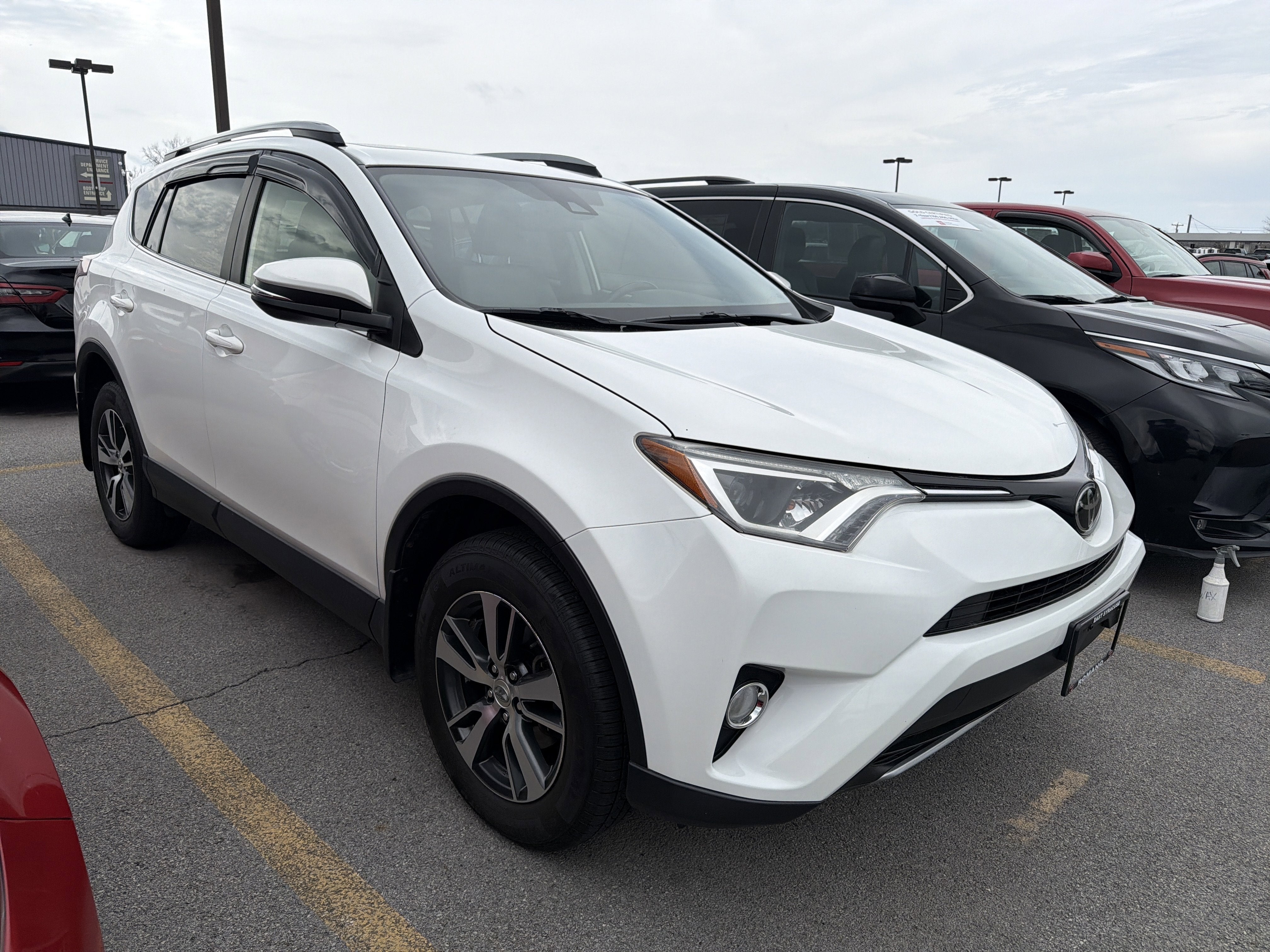 2018 Toyota RAV4 XLE
