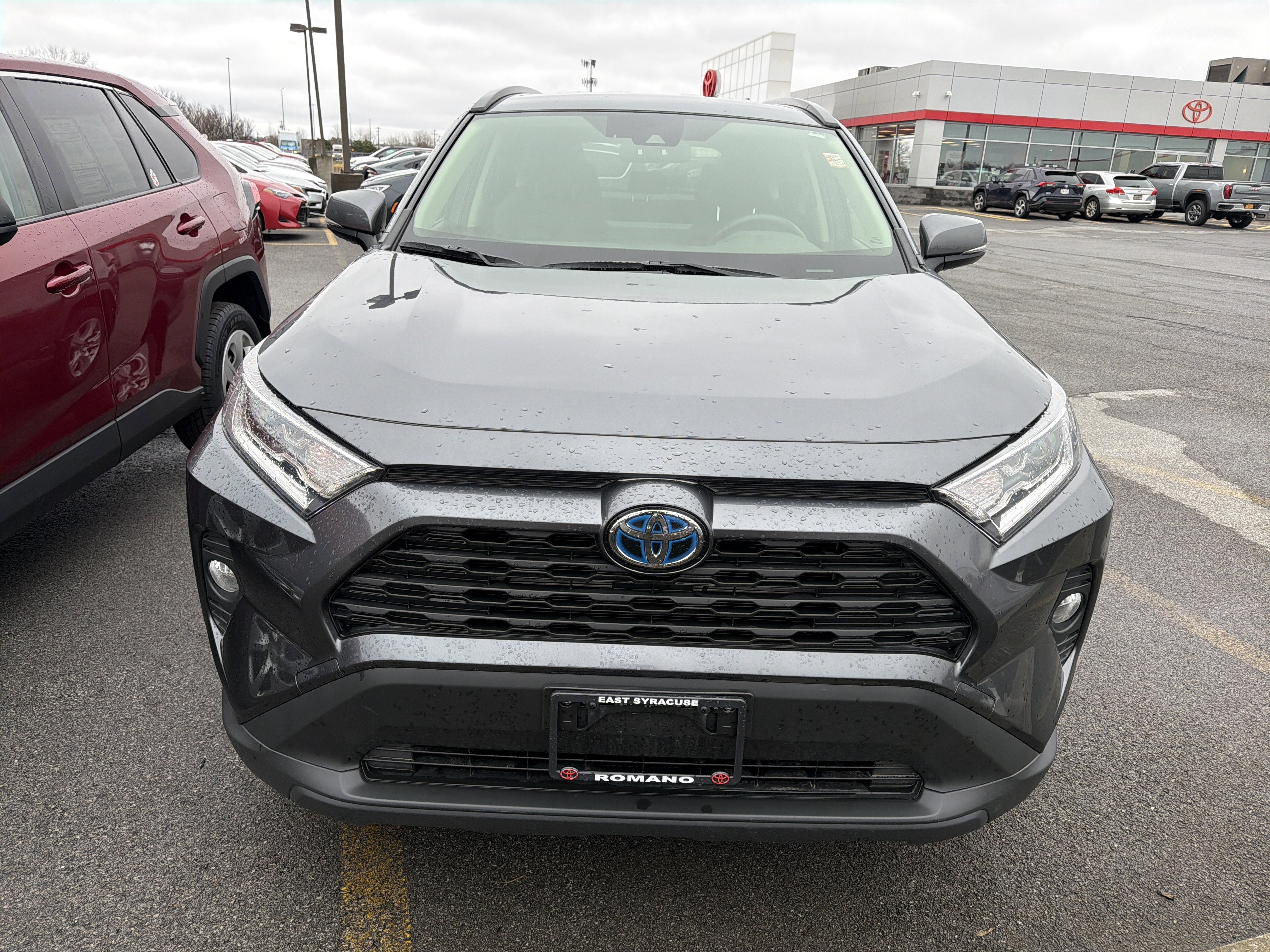 2021 Toyota RAV4 Hybrid XLE