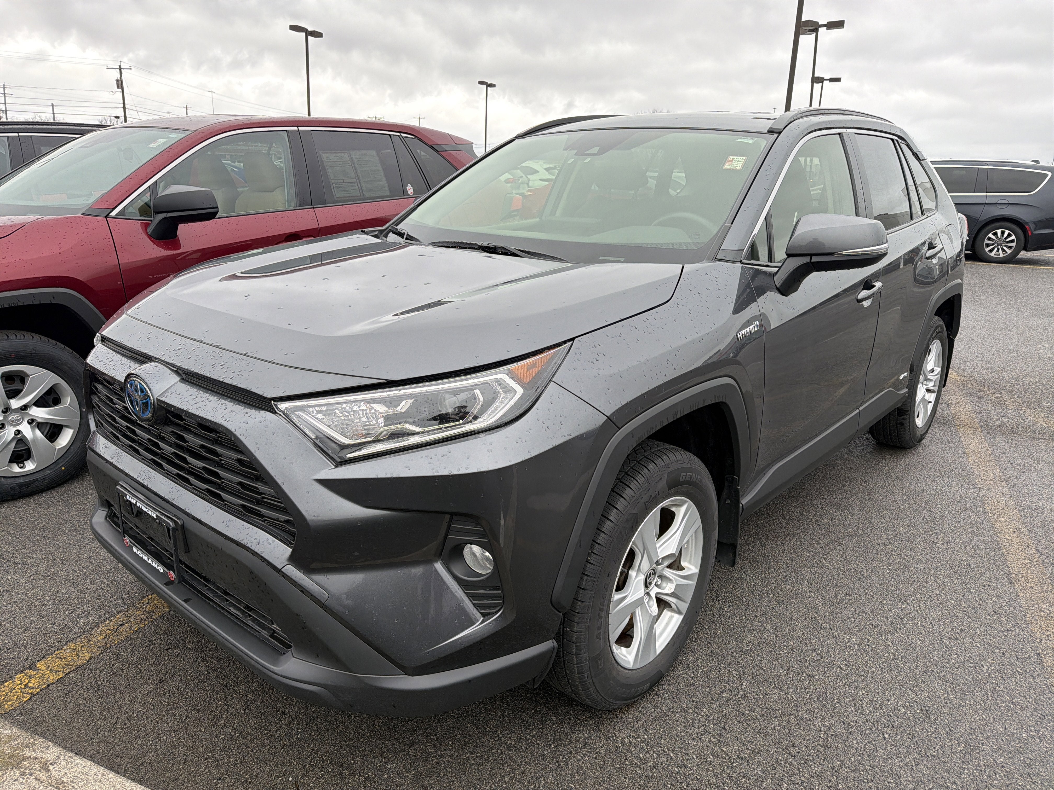 2021 Toyota RAV4 Hybrid XLE