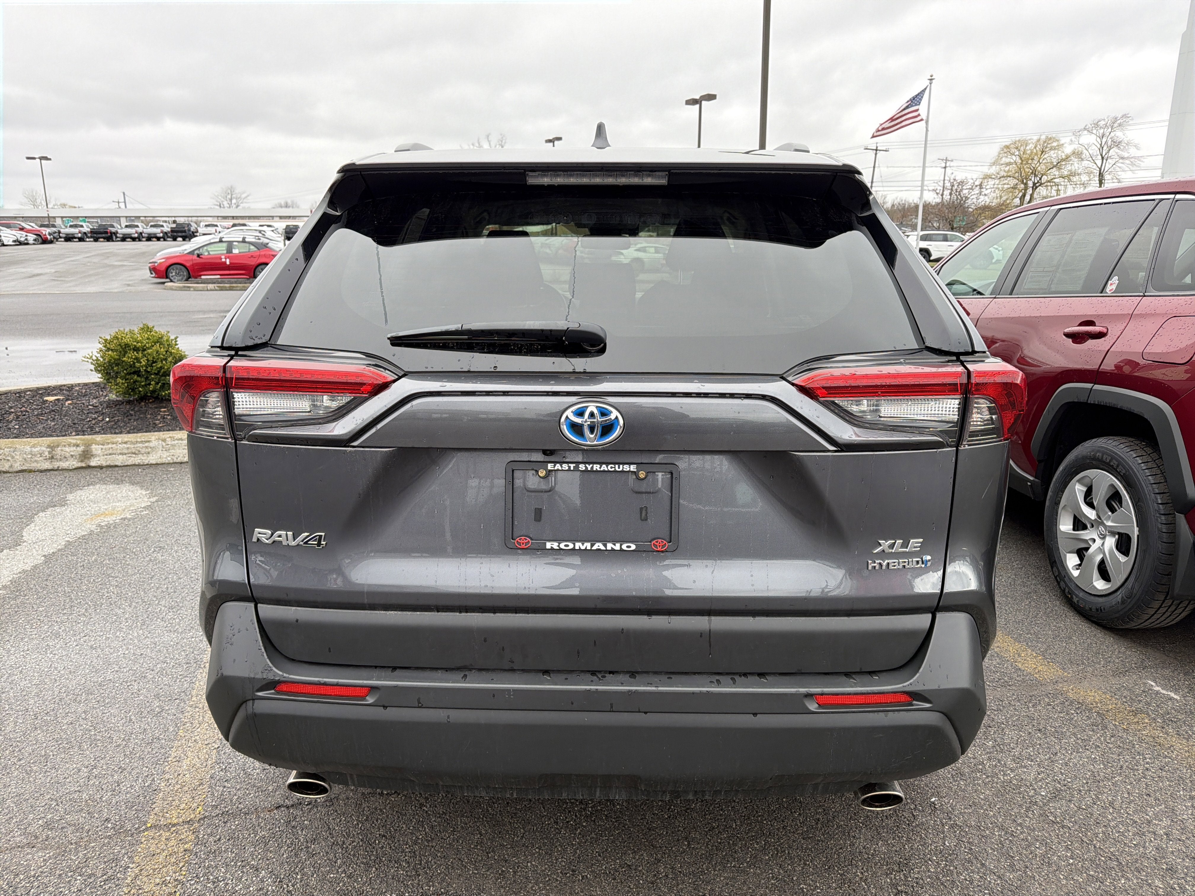 2021 Toyota RAV4 Hybrid XLE