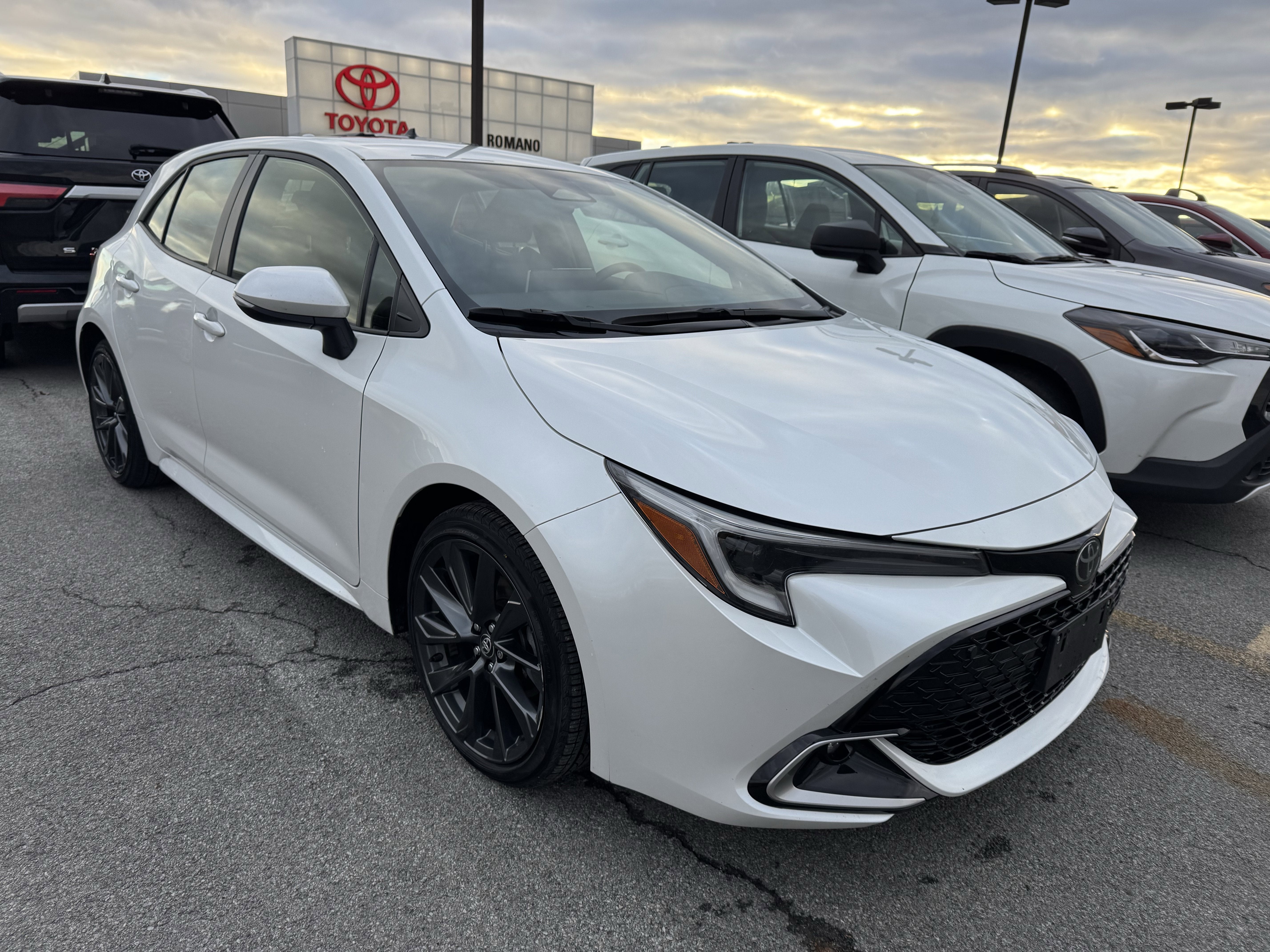 2023 Toyota Corolla Hatchback XSE