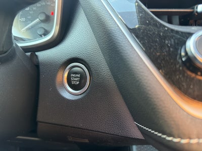 2023 Toyota Corolla Hatchback SE