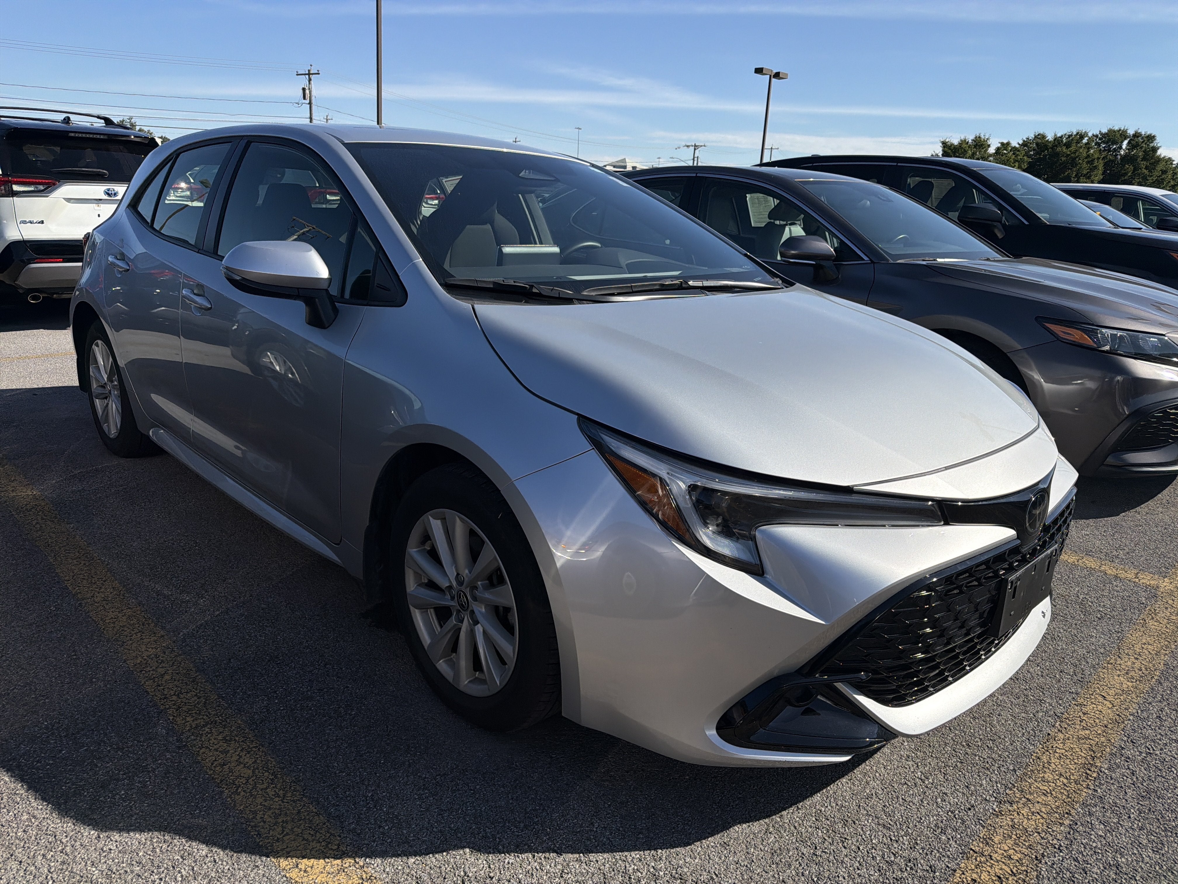 2023 Toyota Corolla Hatchback SE