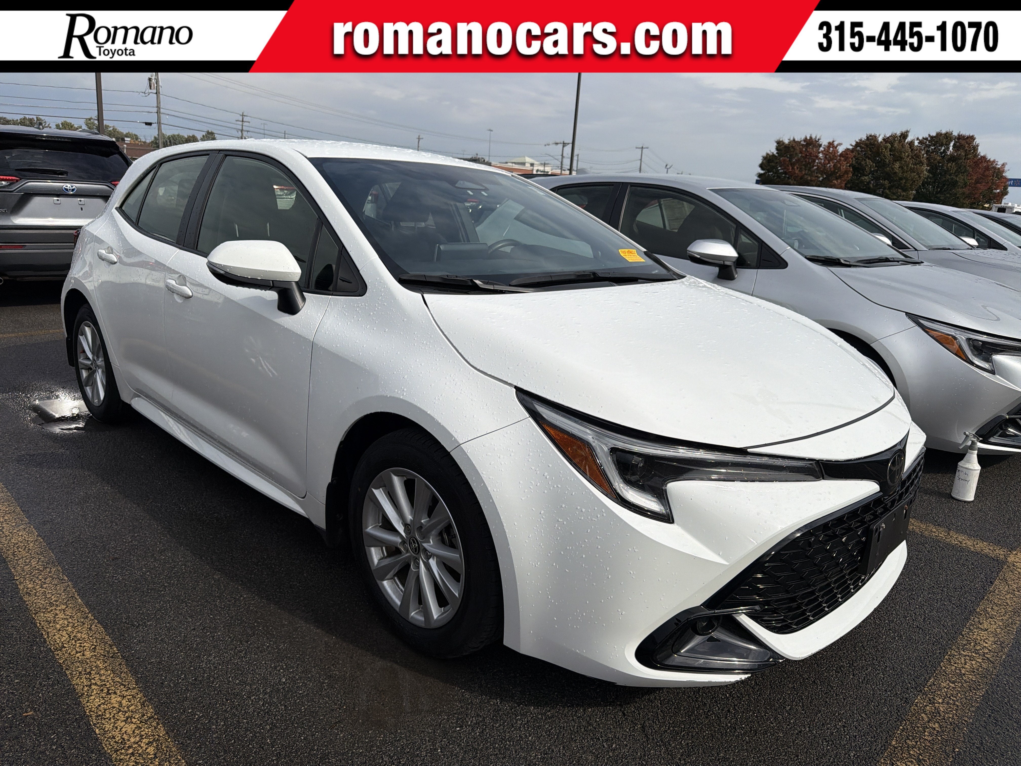 2024 Toyota Corolla Hatchback SE