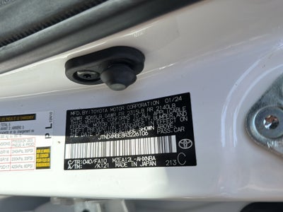 2024 Toyota Corolla Hatchback SE