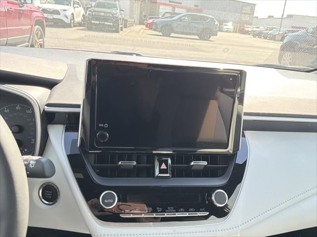 2024 Toyota Corolla Hatchback SE