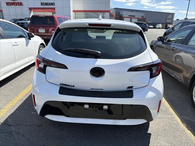 2024 Toyota Corolla Hatchback SE