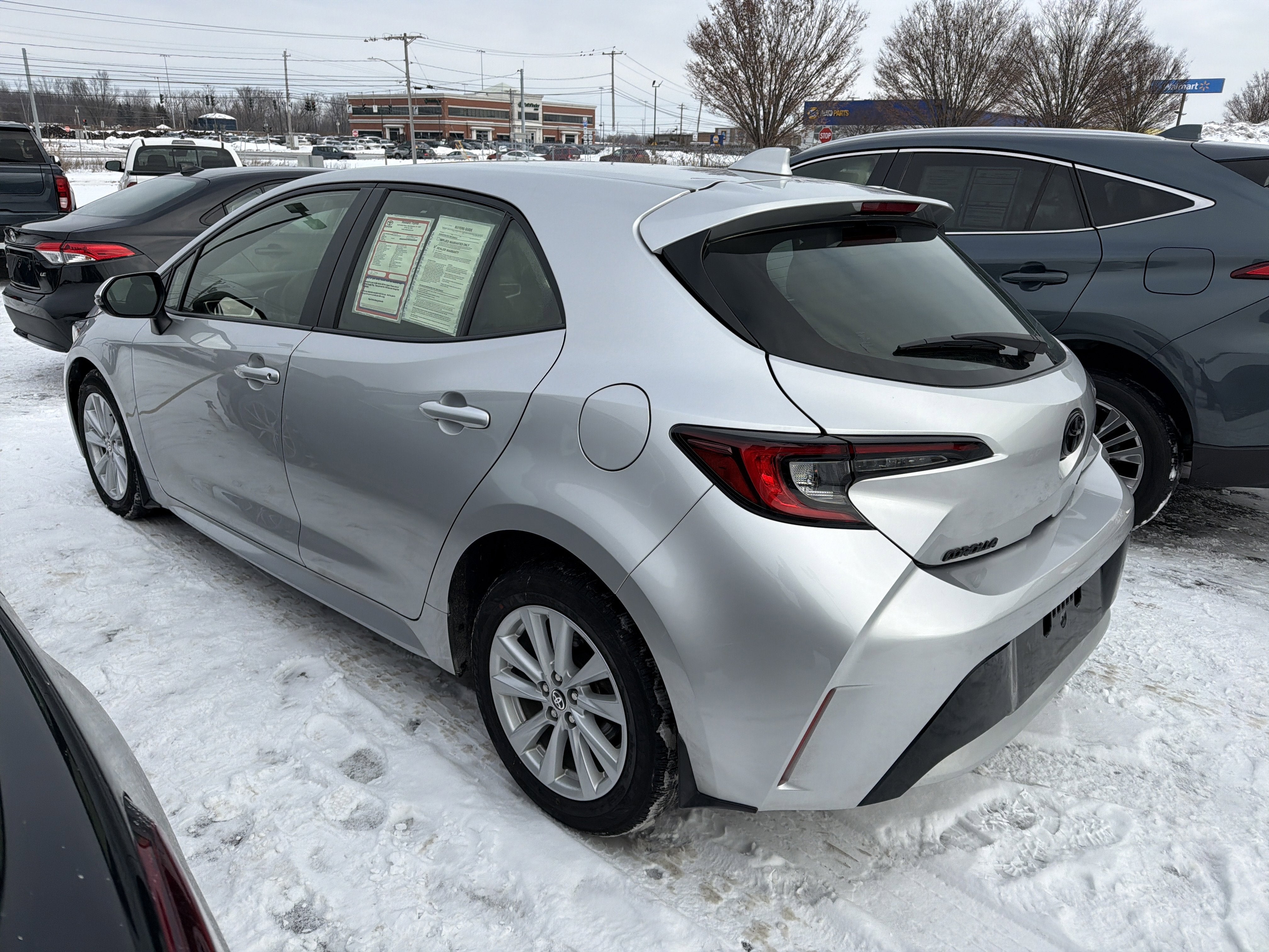 2024 Toyota Corolla Hatchback SE