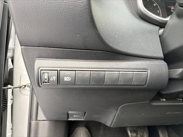 2024 Toyota Corolla Hatchback SE