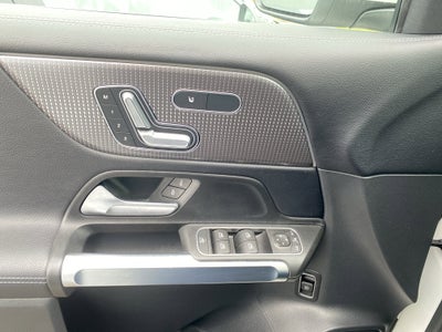 2023 Mercedes-Benz GLB GLB 250