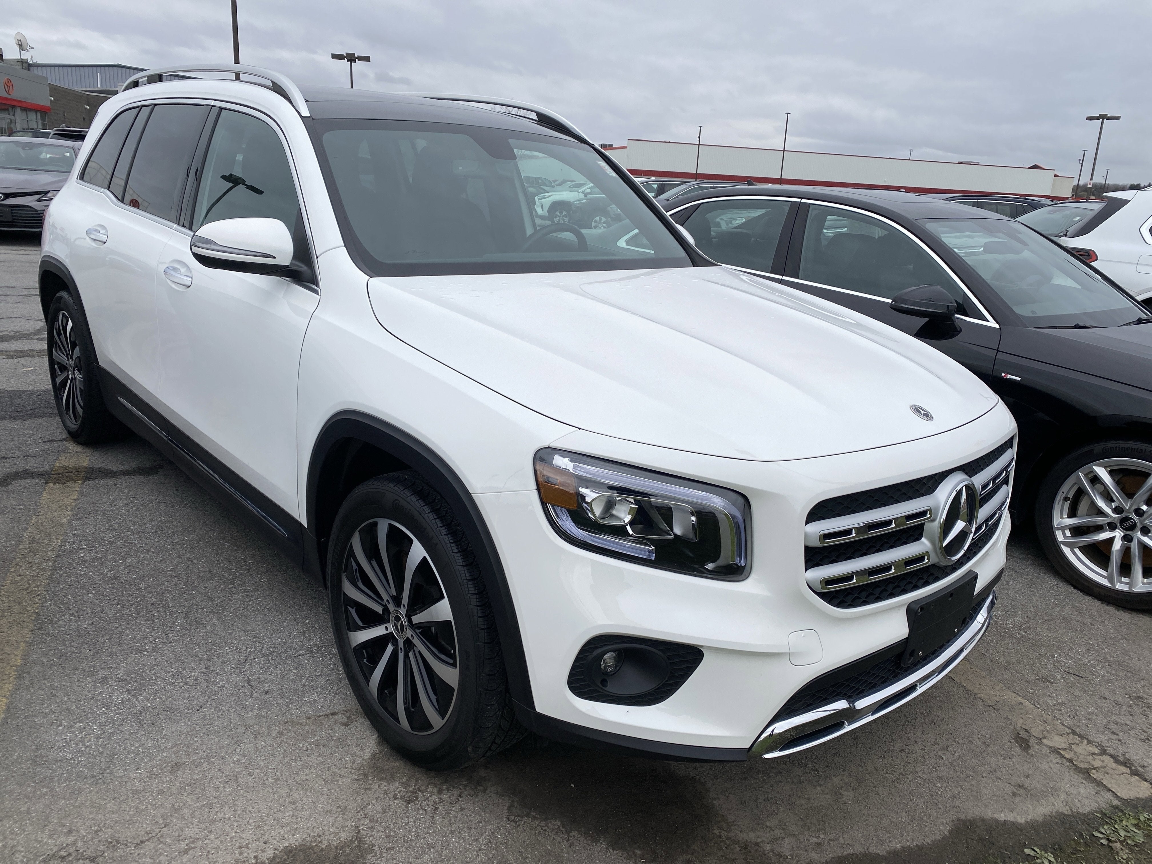 2023 Mercedes-Benz GLB GLB 250