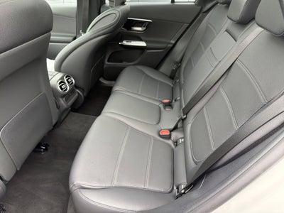 2025 Mercedes-Benz GLC GLC 300