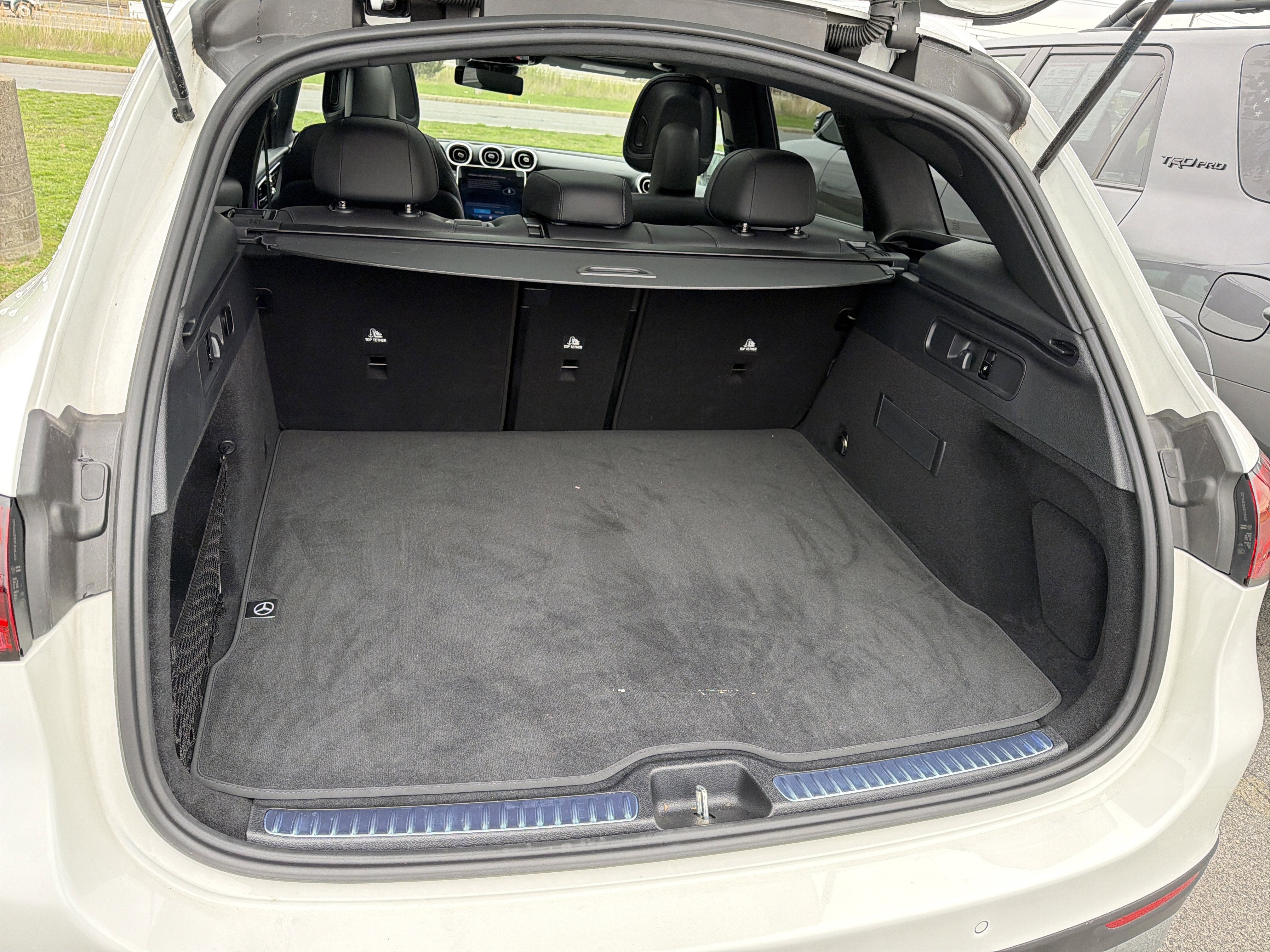 2025 Mercedes-Benz GLC GLC 300