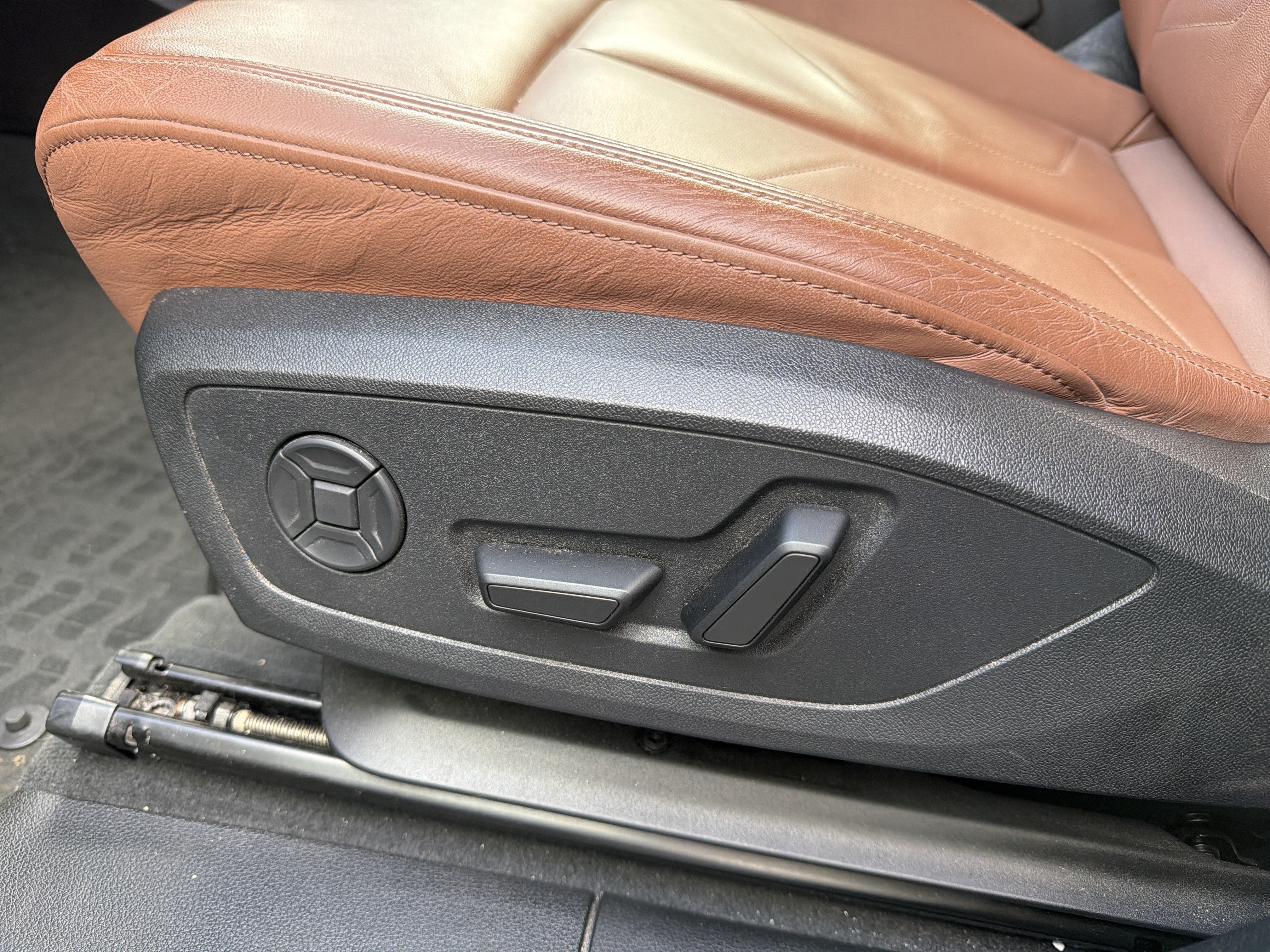 2025 Audi Q3 S line Premium Plus