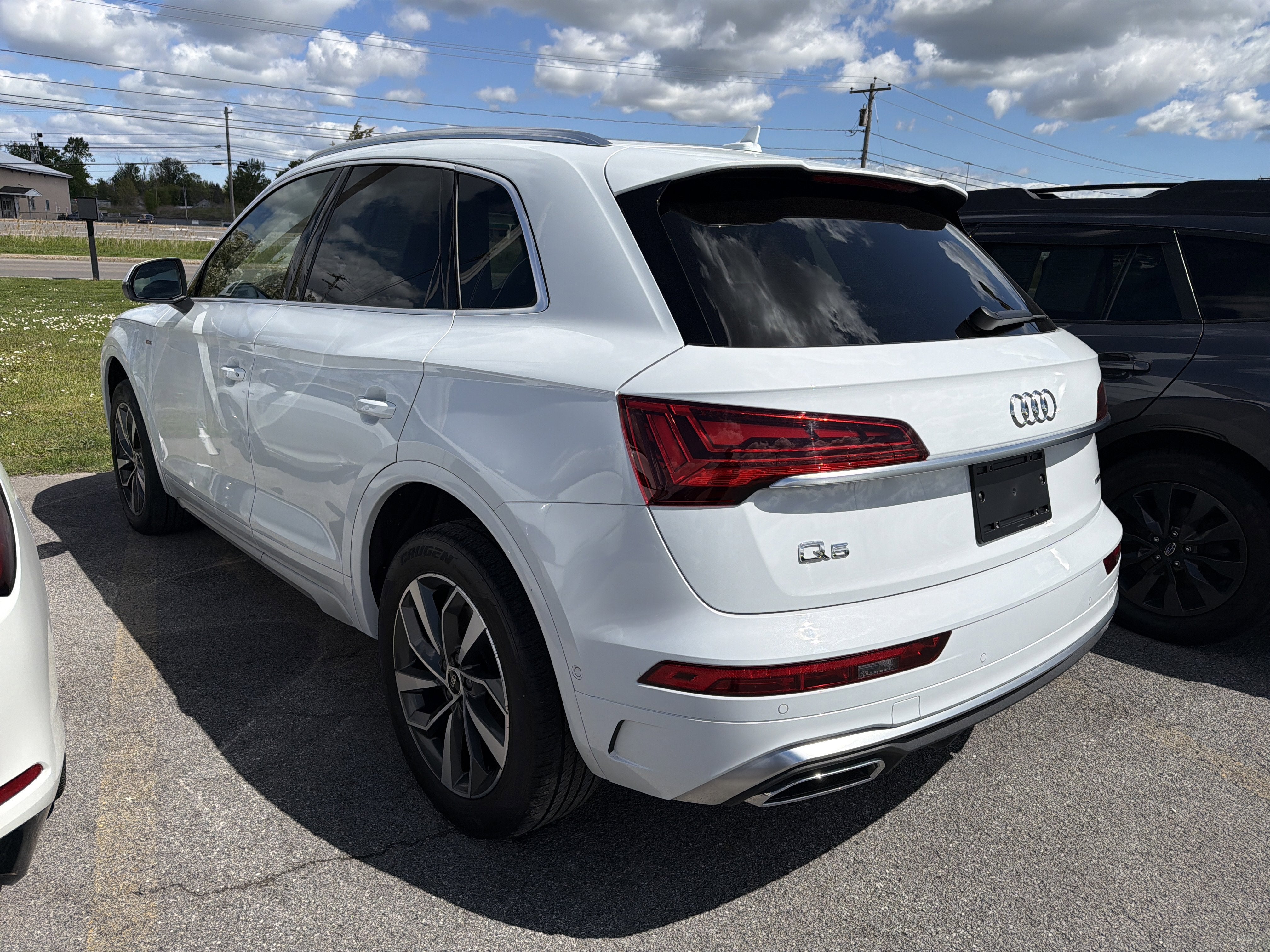 2023 Audi Q5 S line Prestige