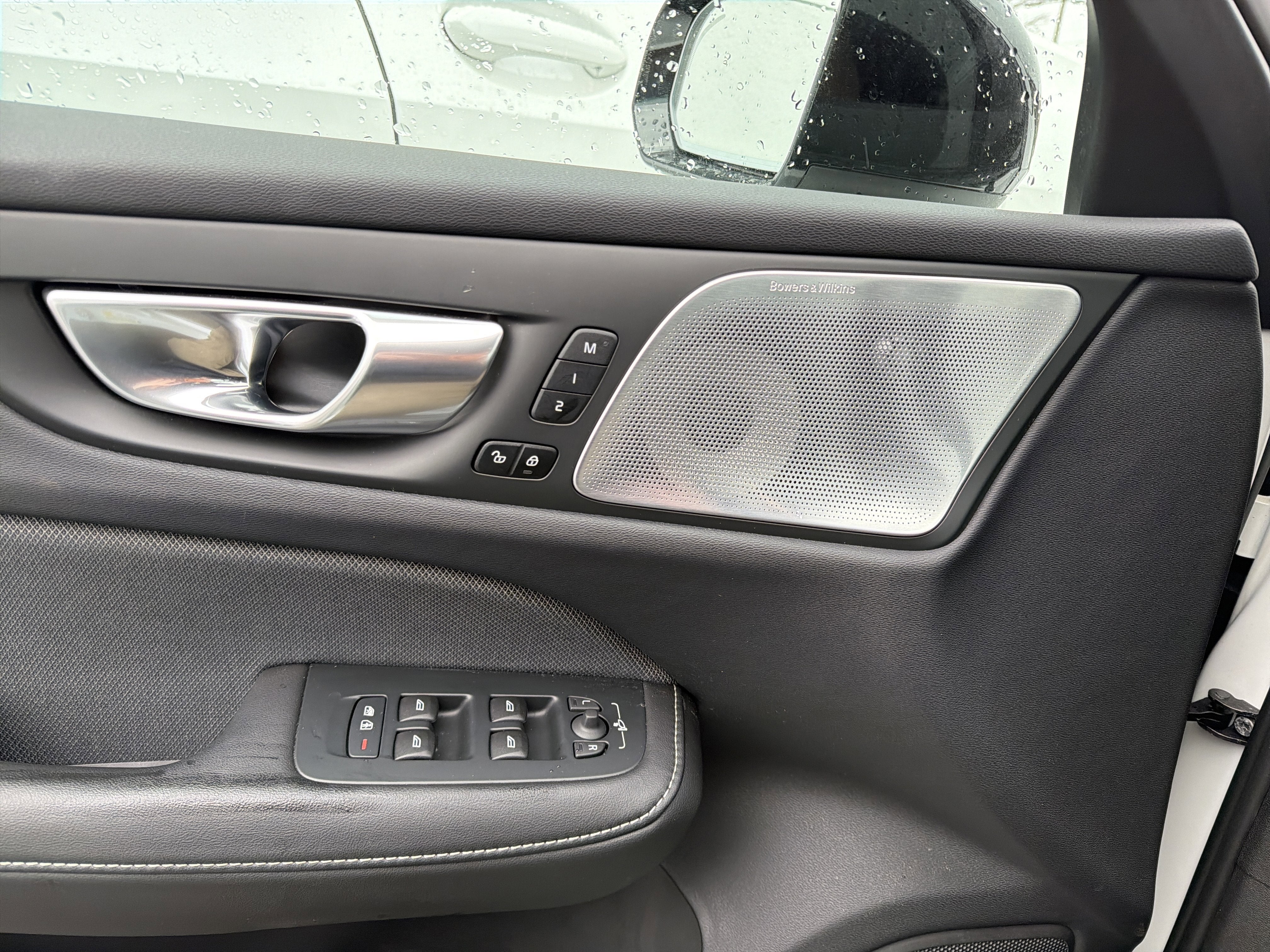 2024 Volvo V60 Recharge Plug-In Hybrid Polestar Engineered