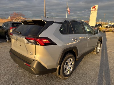 2025 Toyota RAV4 LE