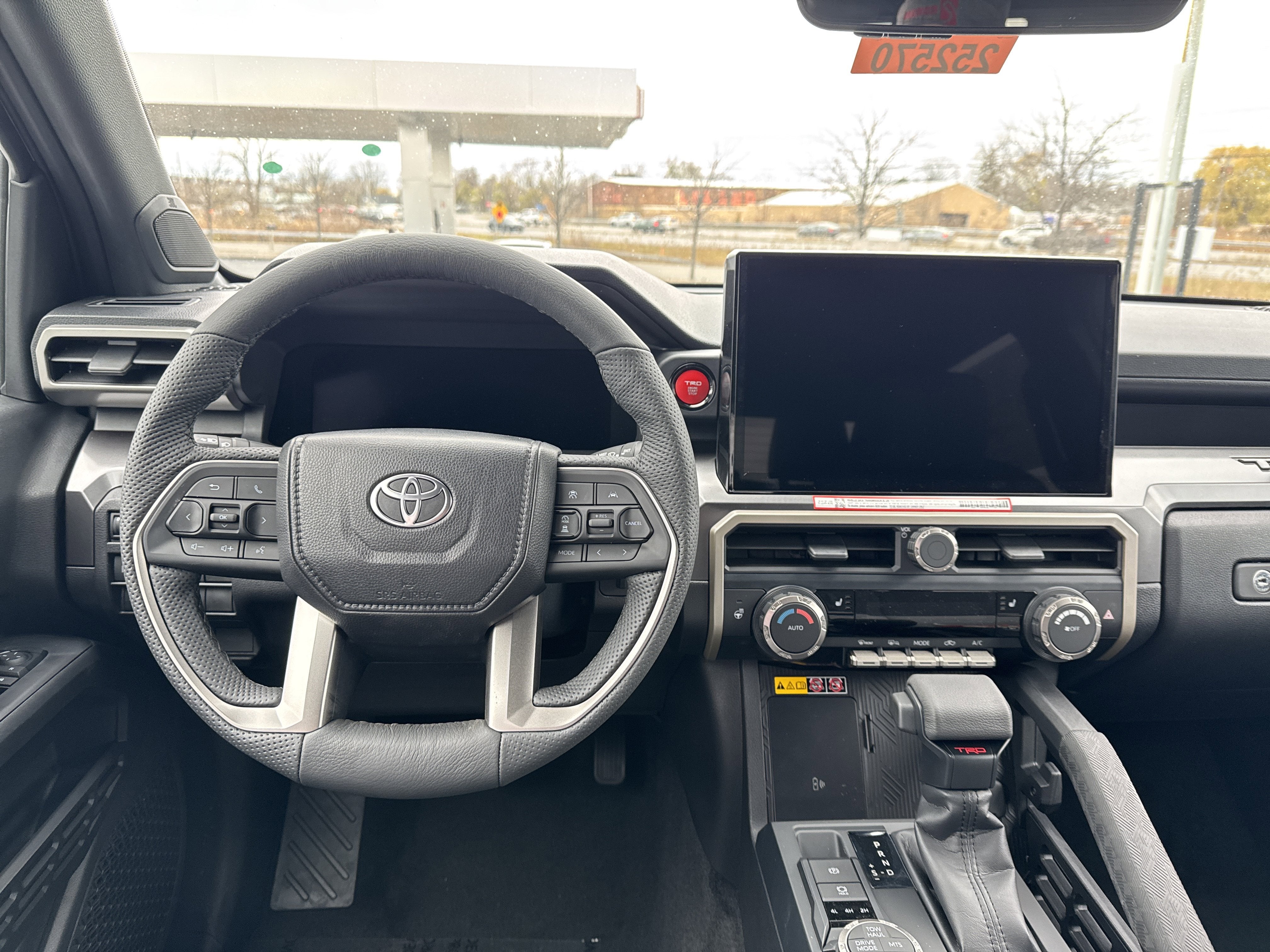 2025 Toyota Tacoma TRD Off-Road