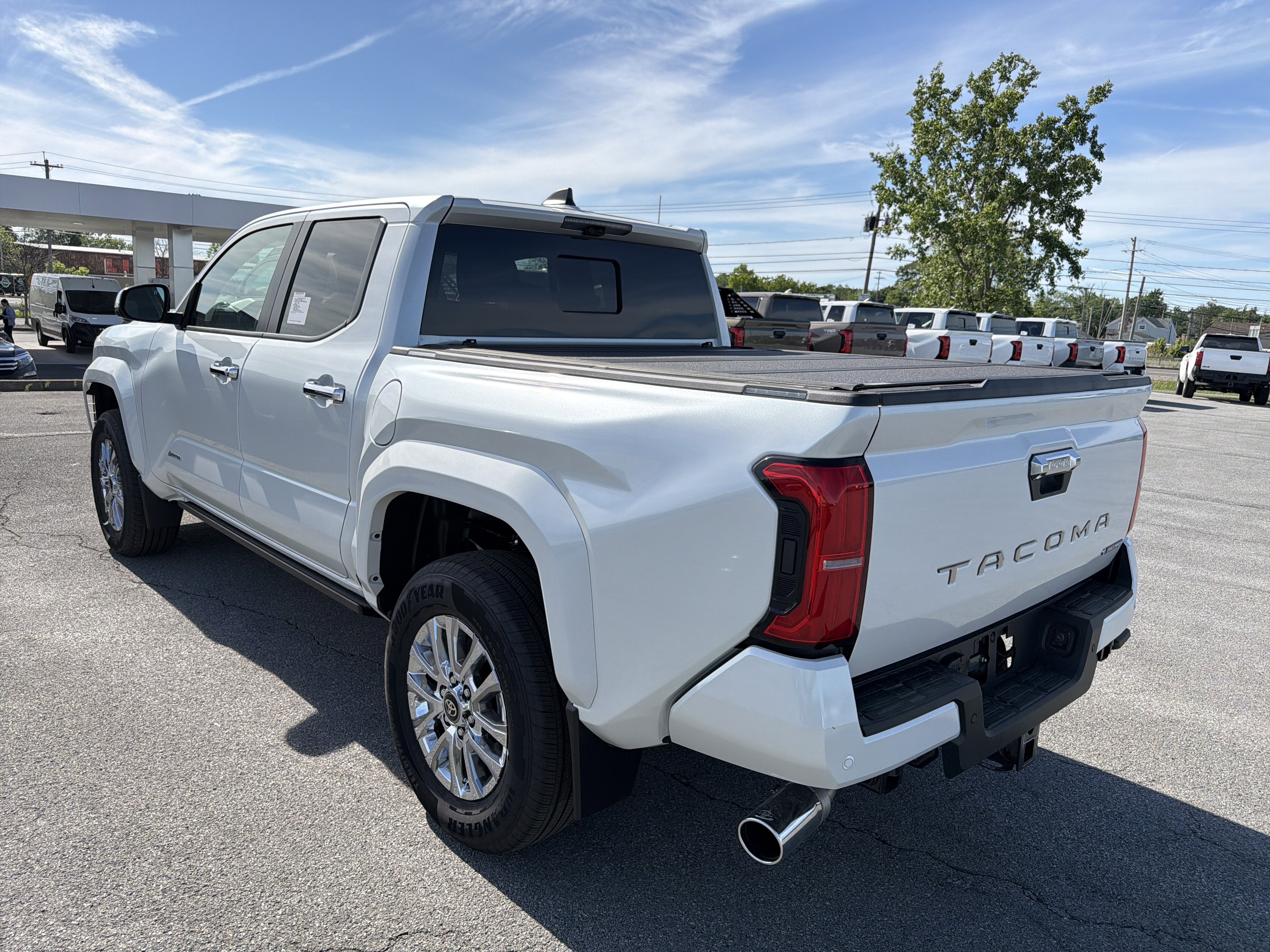 2026 Toyota Tacoma i-FORCE MAX Tacoma Limited