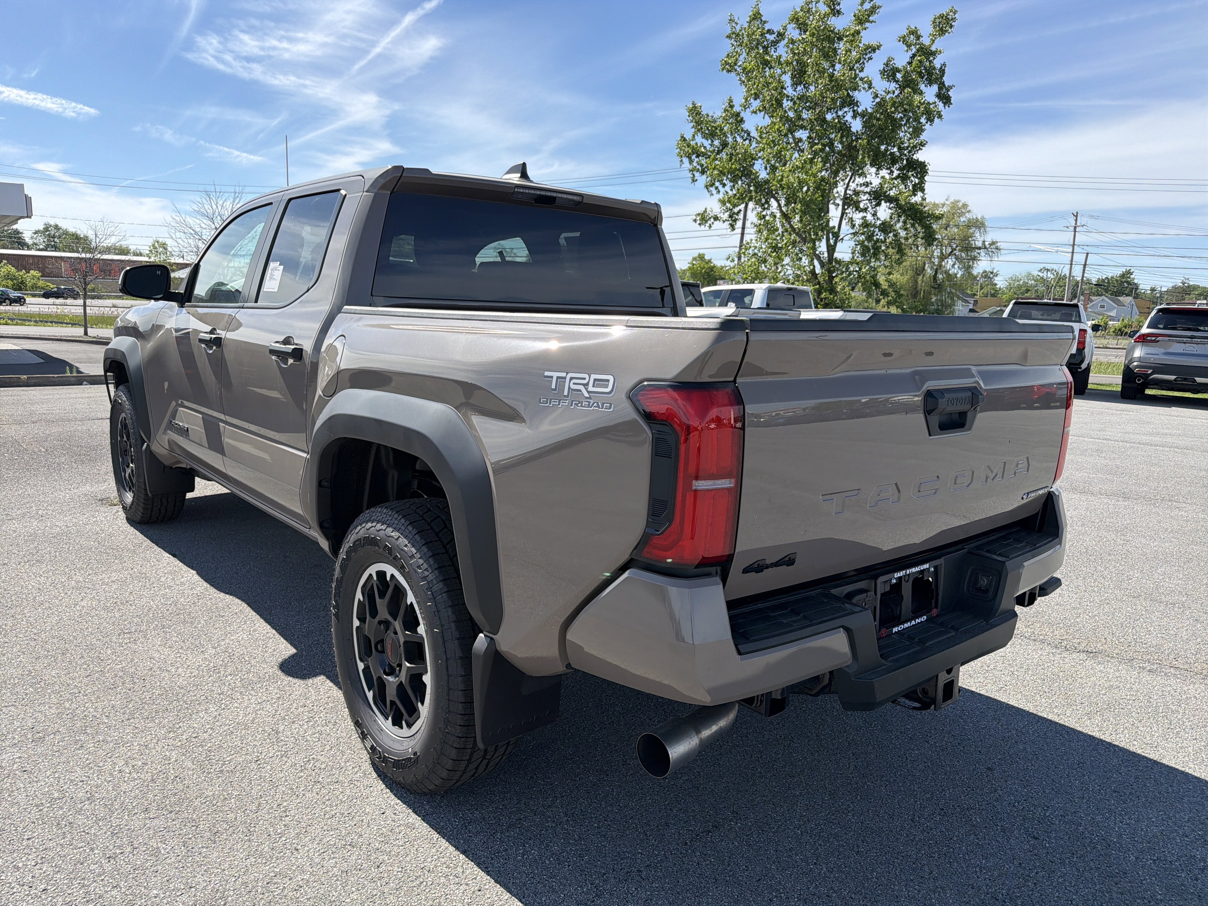 2026 Toyota Tacoma i-FORCE MAX Tacoma TRD Off-Road