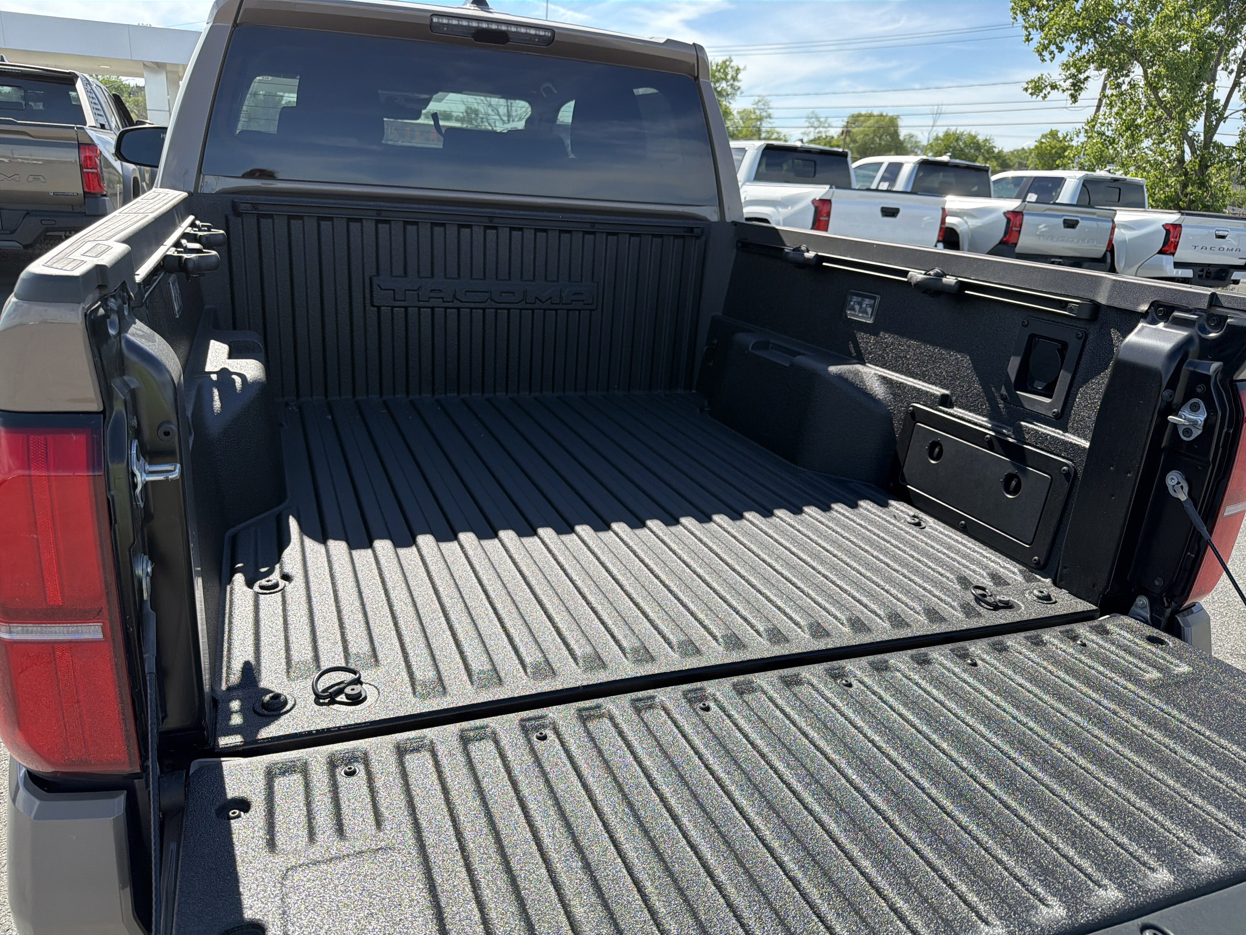 2026 Toyota Tacoma i-FORCE MAX Tacoma TRD Off-Road
