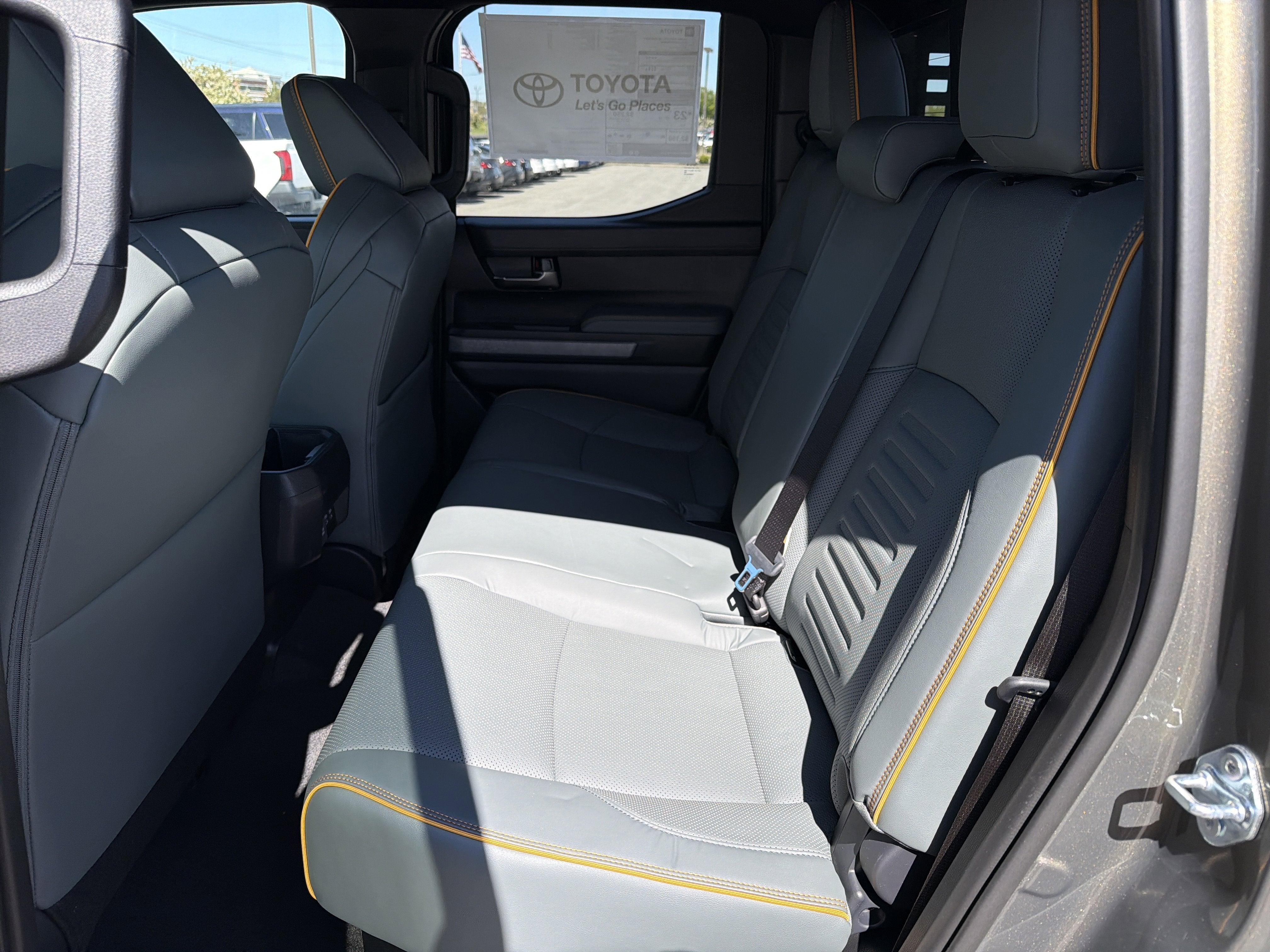 2026 Toyota Tacoma i-FORCE MAX Tacoma Trailhunter