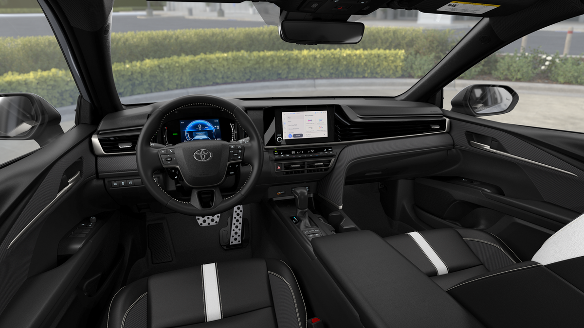 2026 Toyota Camry SE AWD
