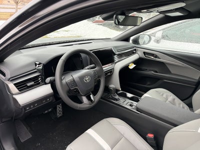 2026 Toyota Camry SE AWD