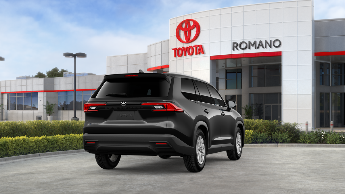 2026 Toyota Grand Highlander Hybrid XLE