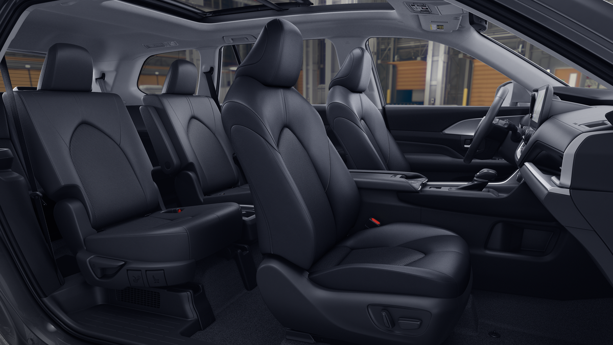 2026 Toyota Grand Highlander Hybrid XLE
