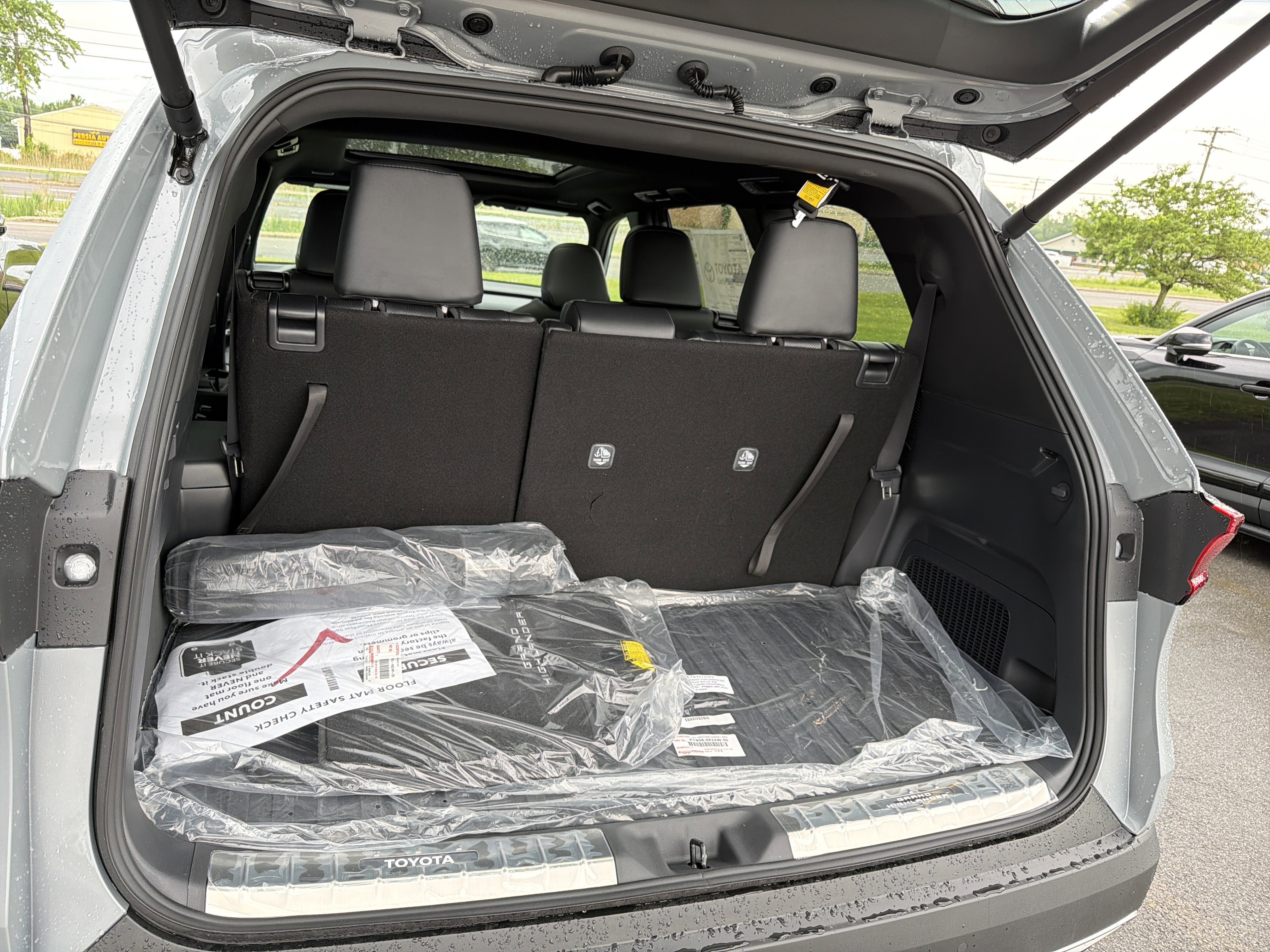 2026 Toyota Grand Highlander Hybrid MAX Platinum