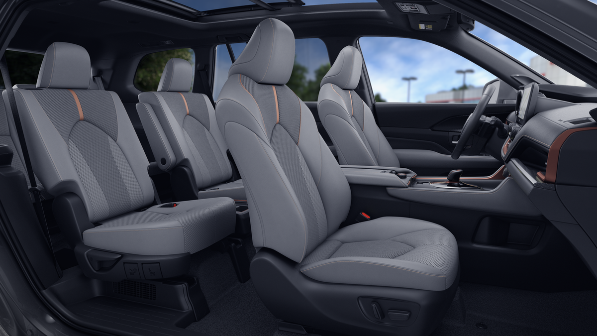 2026 Toyota Grand Highlander Hybrid MAX Limited