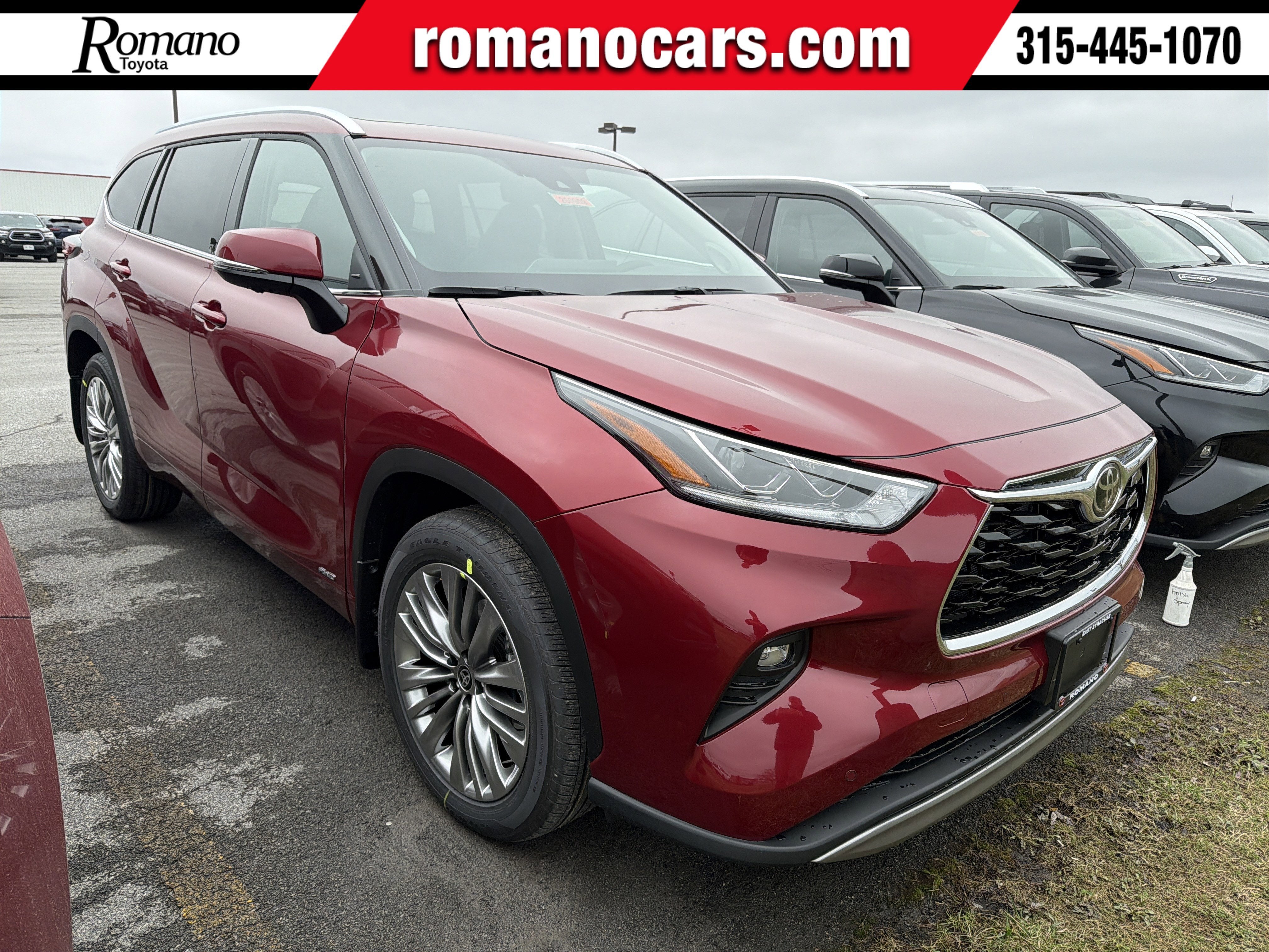 2026 Toyota Highlander Hybrid Platinum