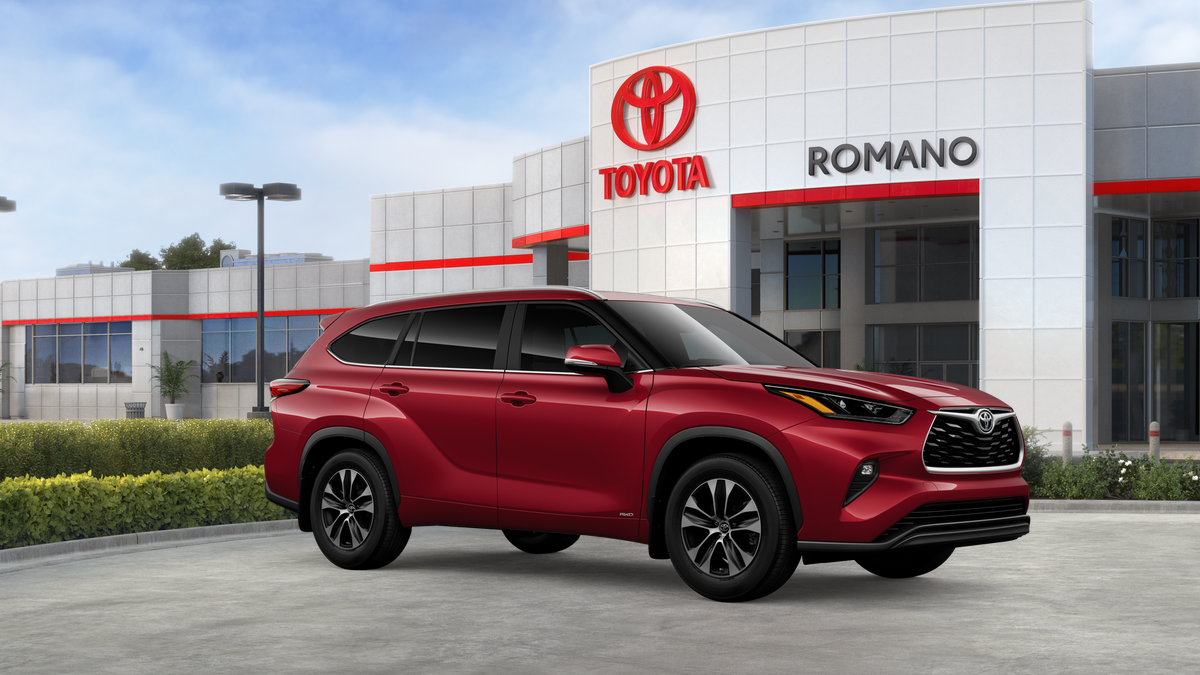 2026 Toyota Highlander Hybrid XLE