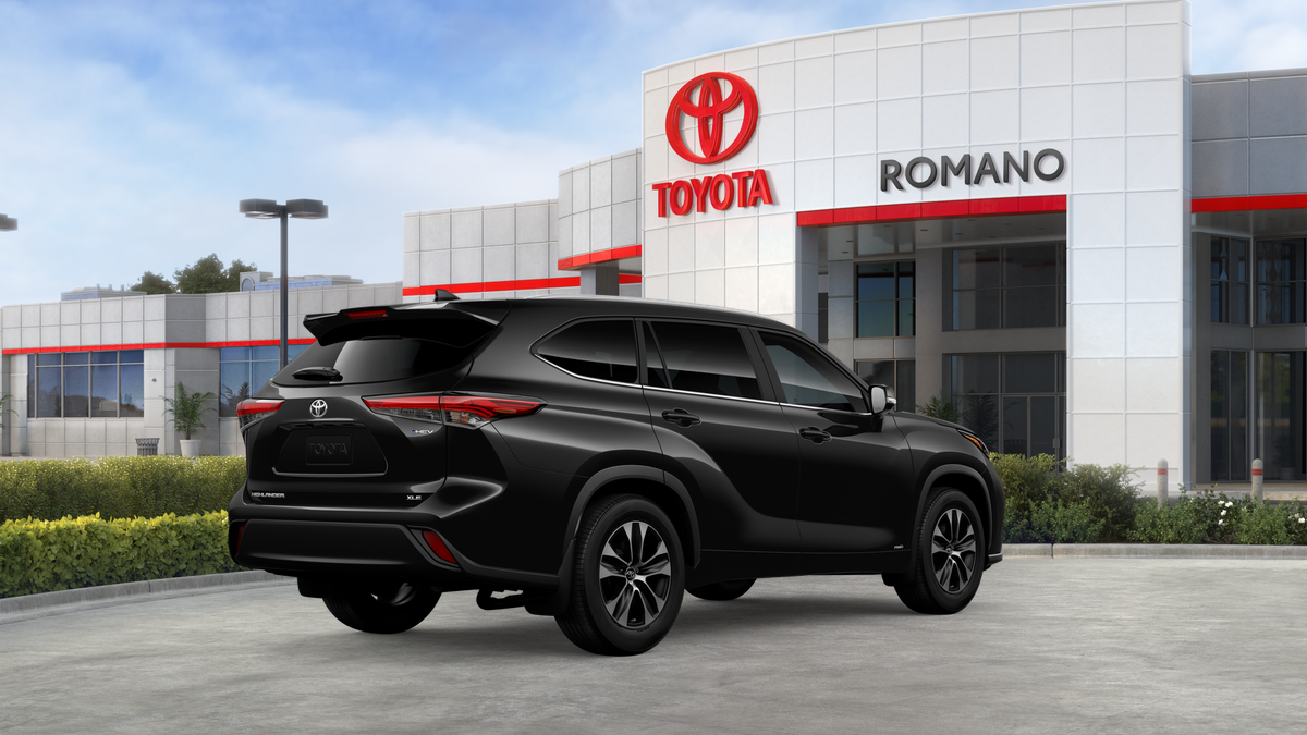 2026 Toyota Highlander Hybrid XLE