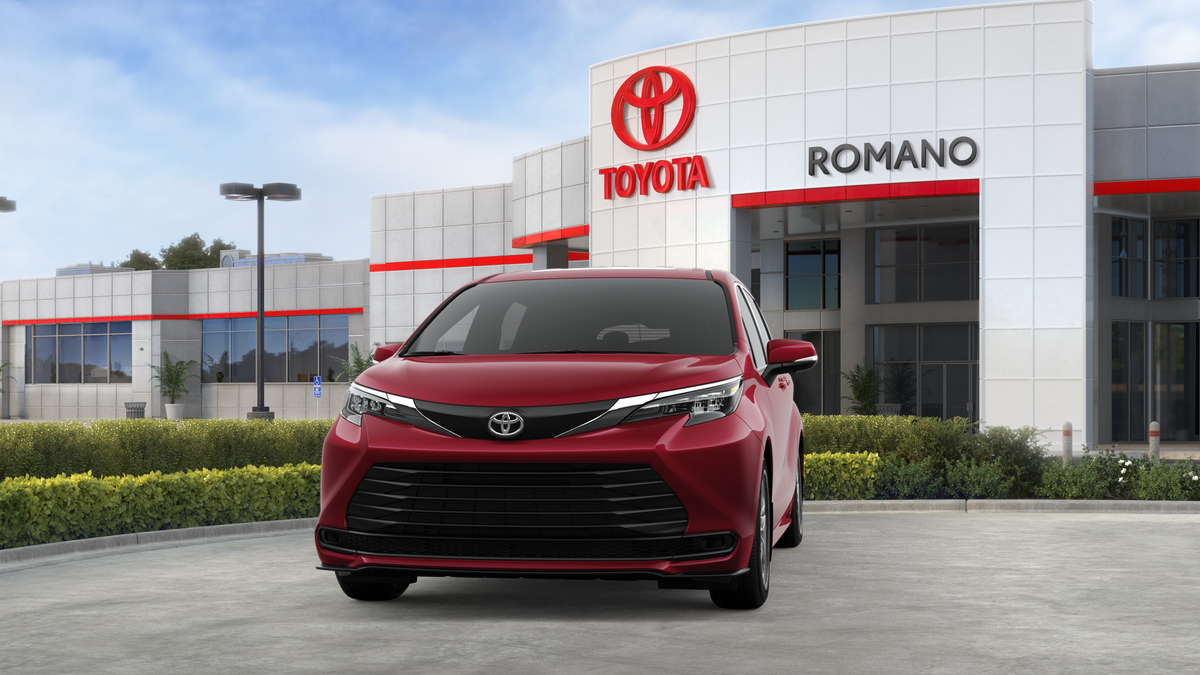 2026 Toyota Sienna LE