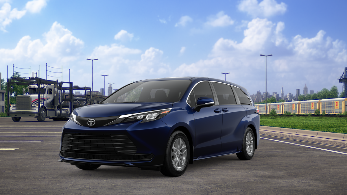 2026 Toyota Sienna LE