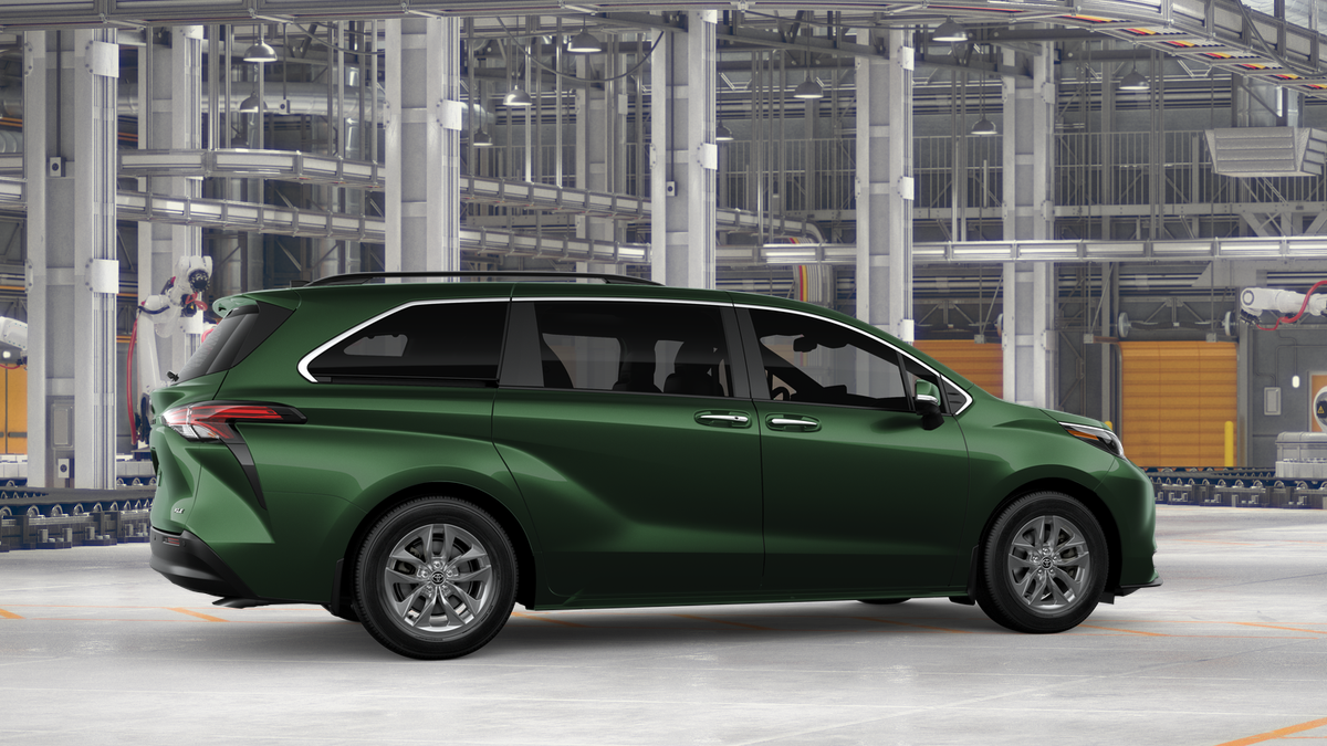2026 Toyota Sienna XLE