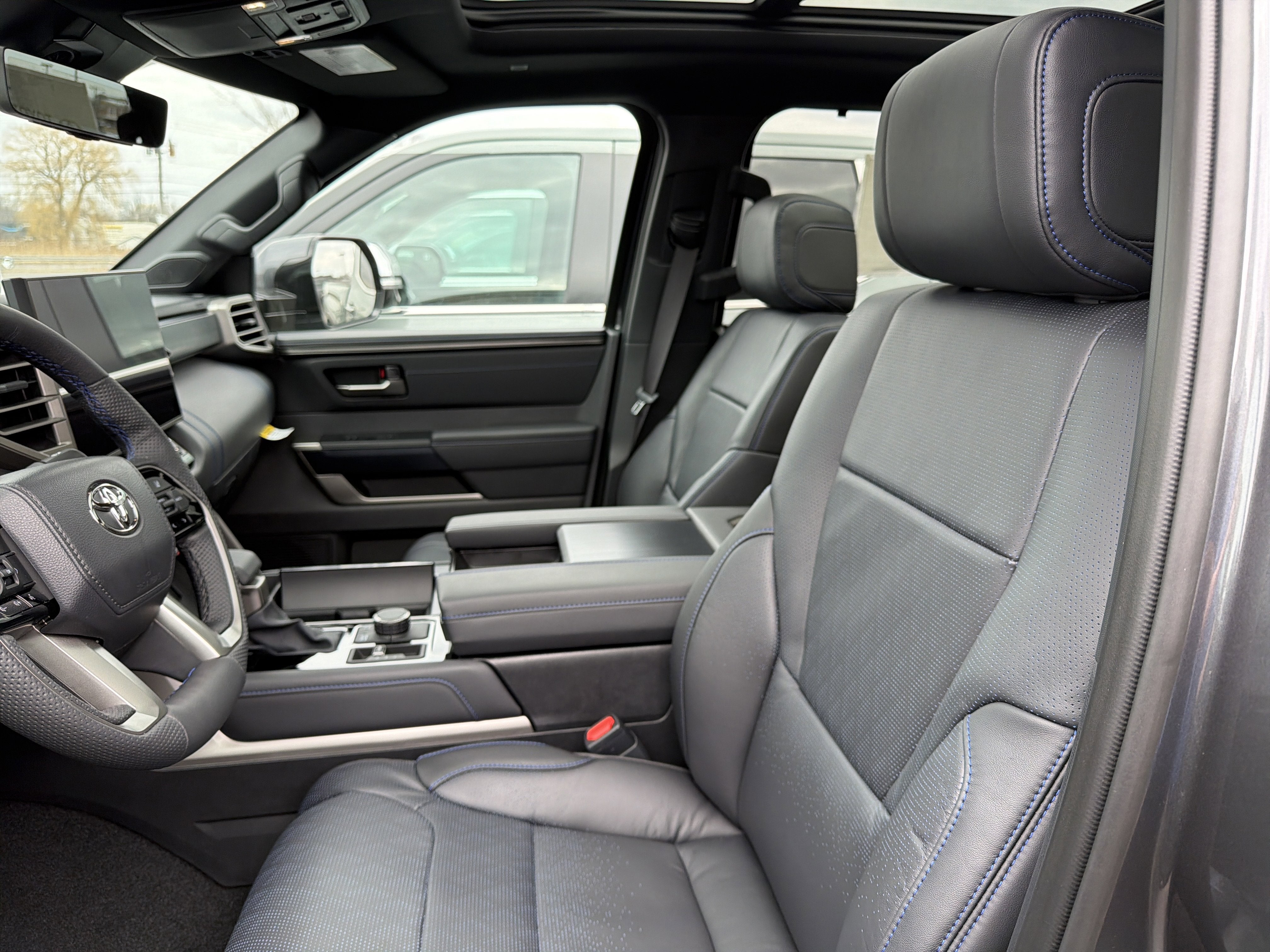 2026 Toyota Tundra i-FORCE MAX Tundra Platinum