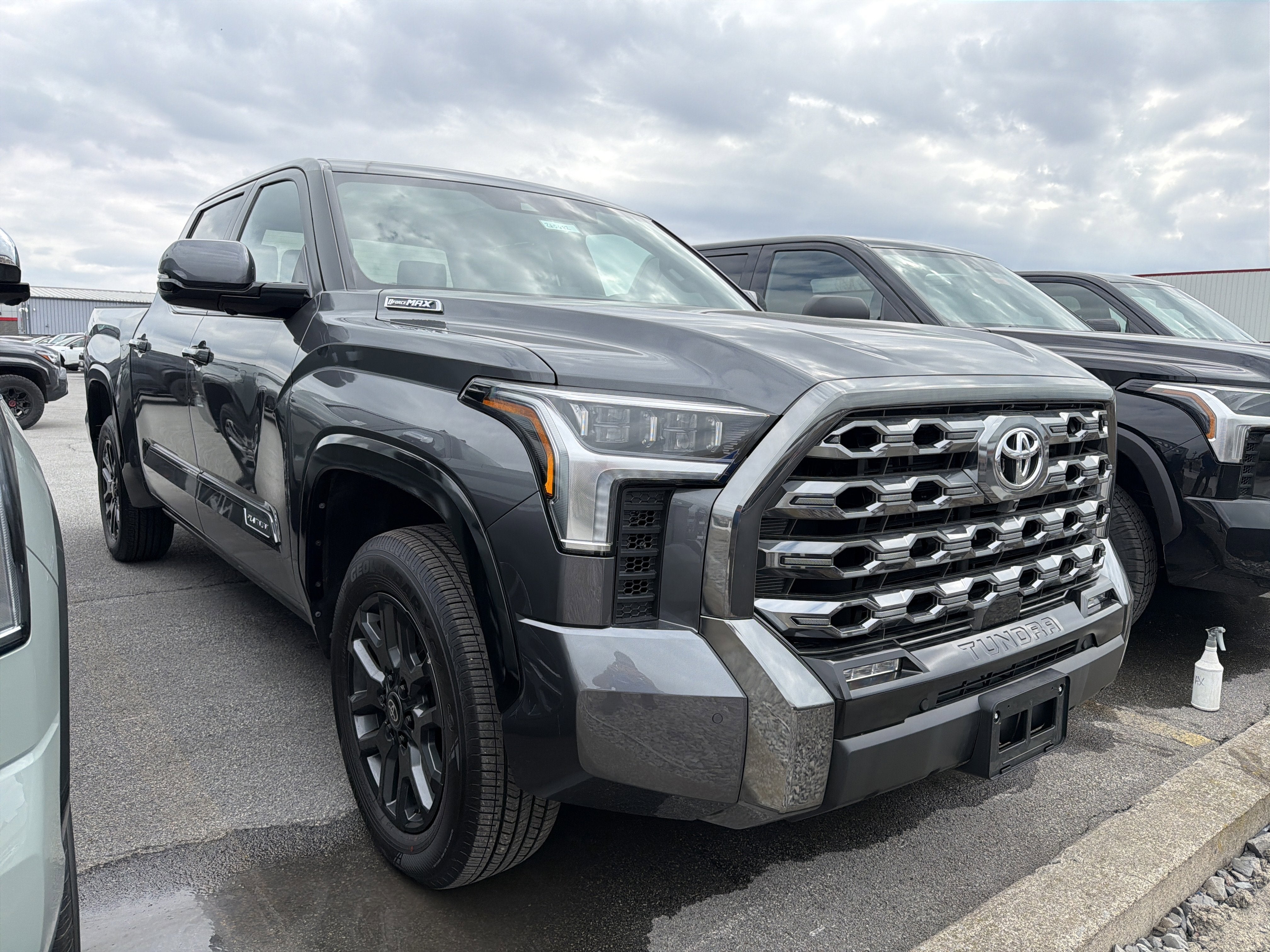 2026 Toyota Tundra i-FORCE MAX Tundra Platinum