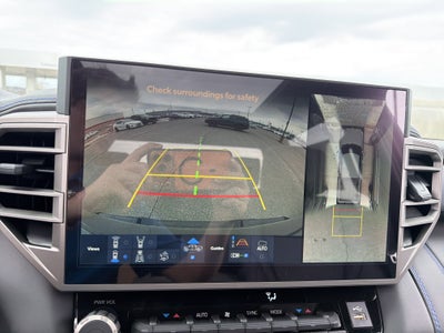 2026 Toyota Tundra i-FORCE MAX Tundra Platinum