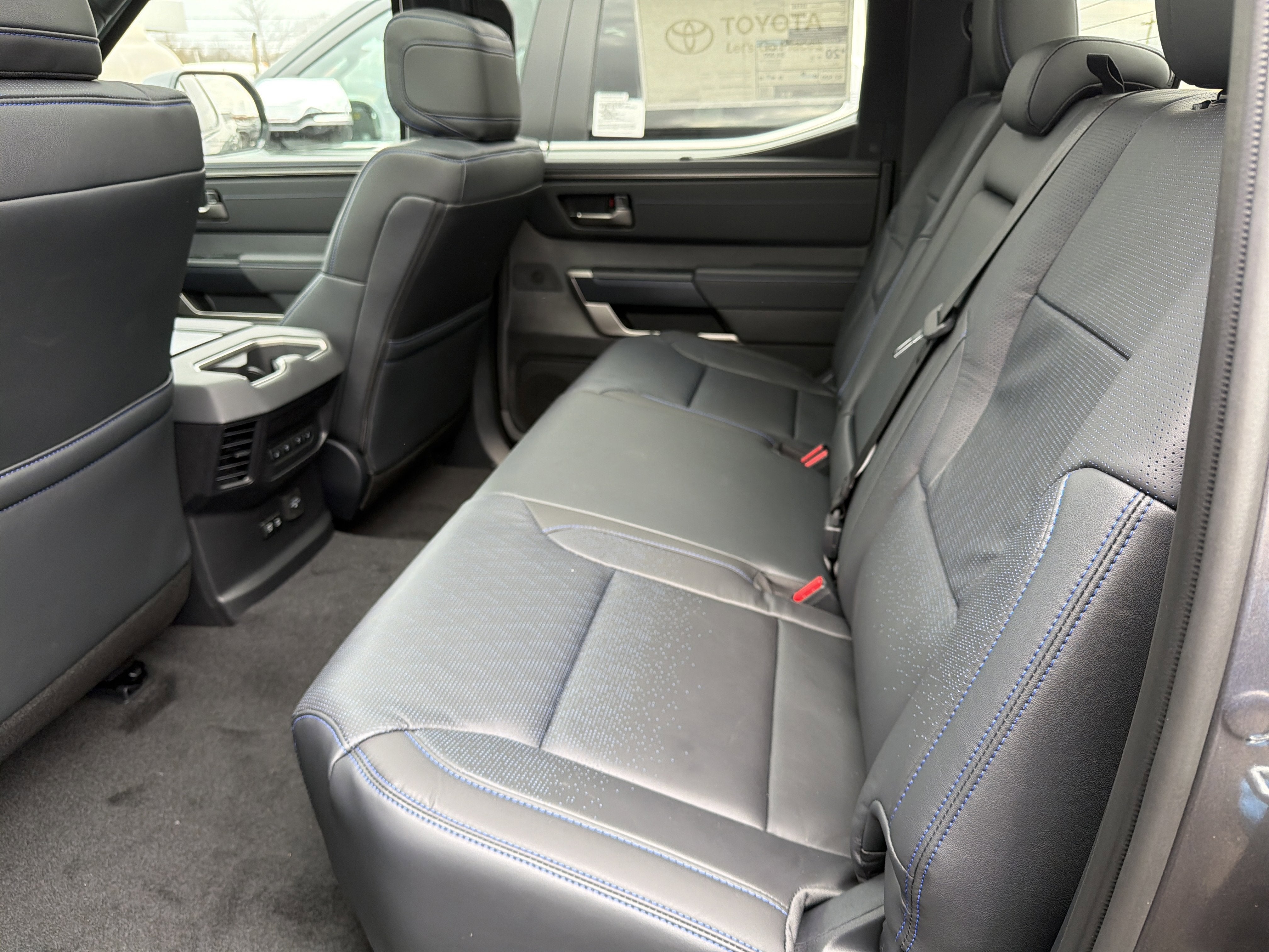 2026 Toyota Tundra i-FORCE MAX Tundra Platinum