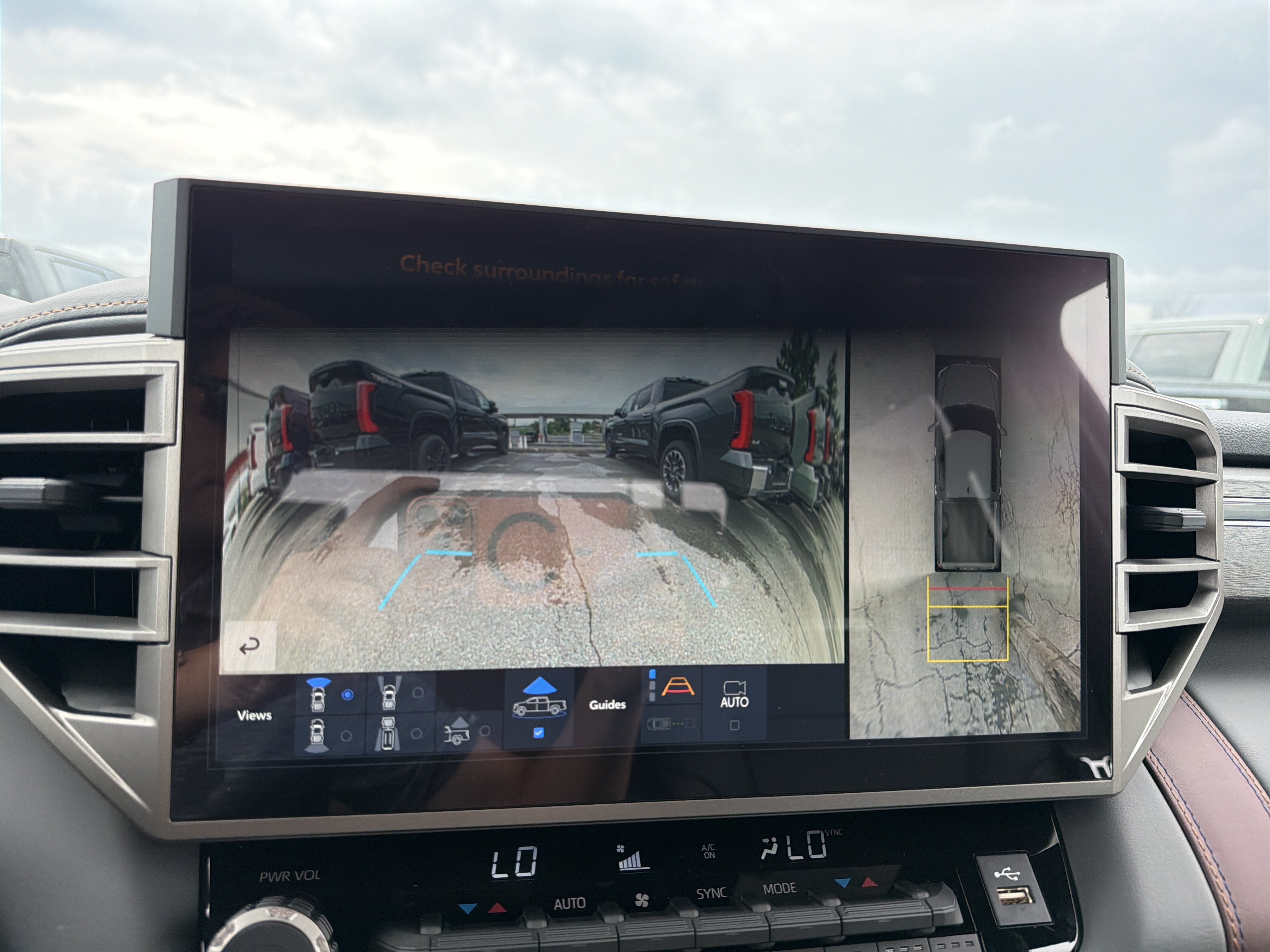 2026 Toyota Tundra i-FORCE MAX Tundra Capstone