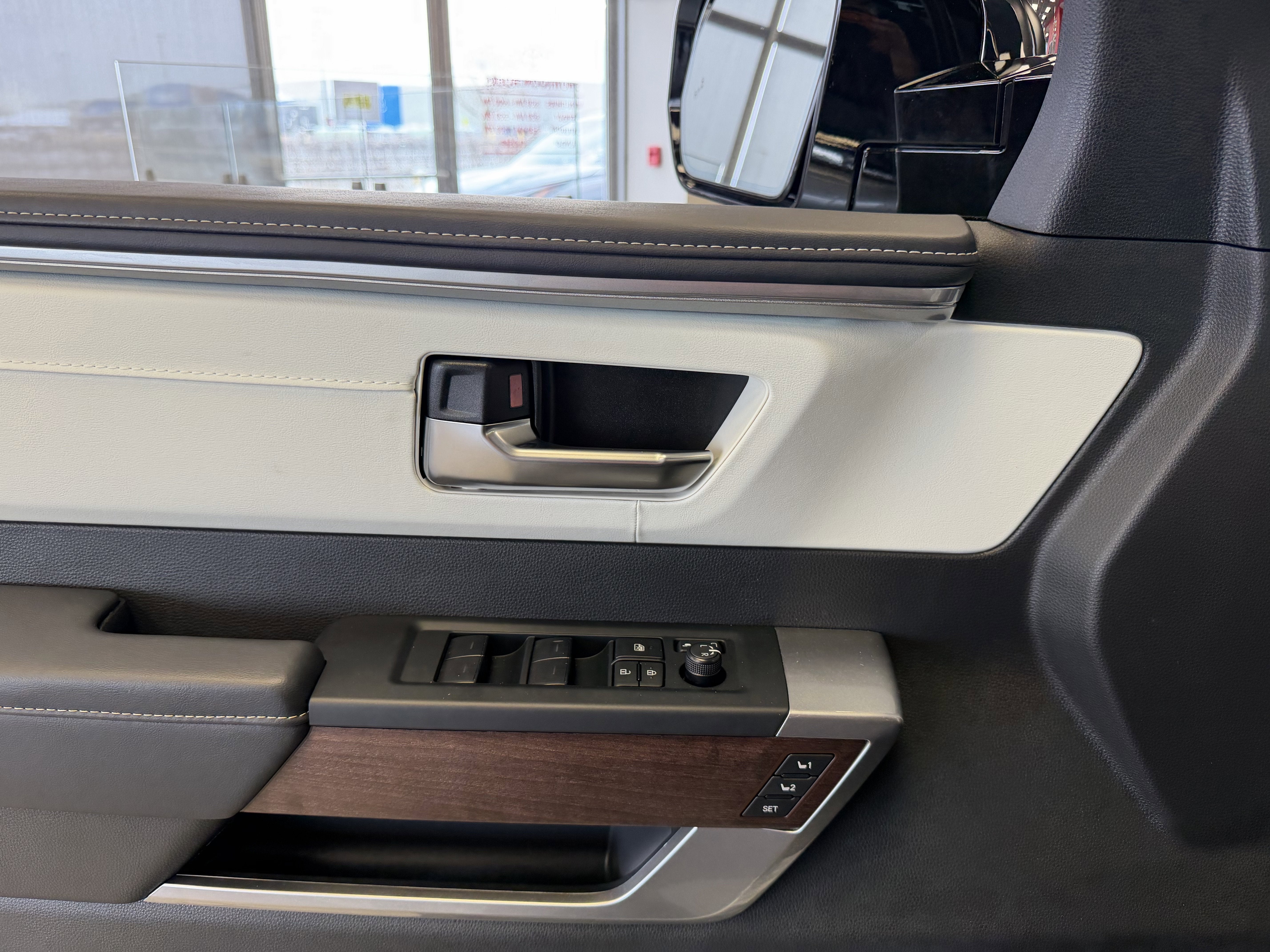 2025 Toyota Tundra i-FORCE MAX Tundra Capstone