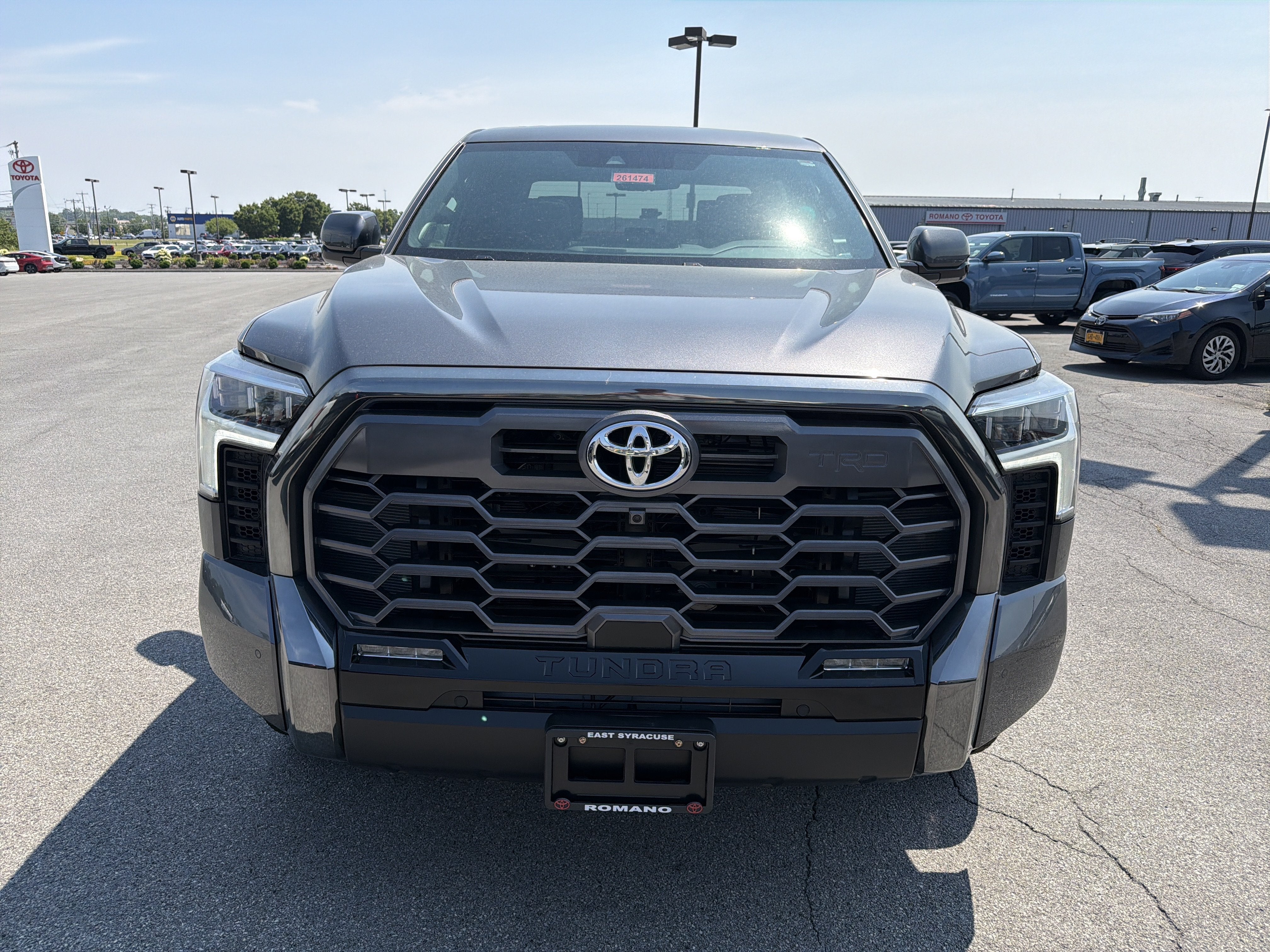 2026 Toyota Tundra i-FORCE MAX Tundra Platinum