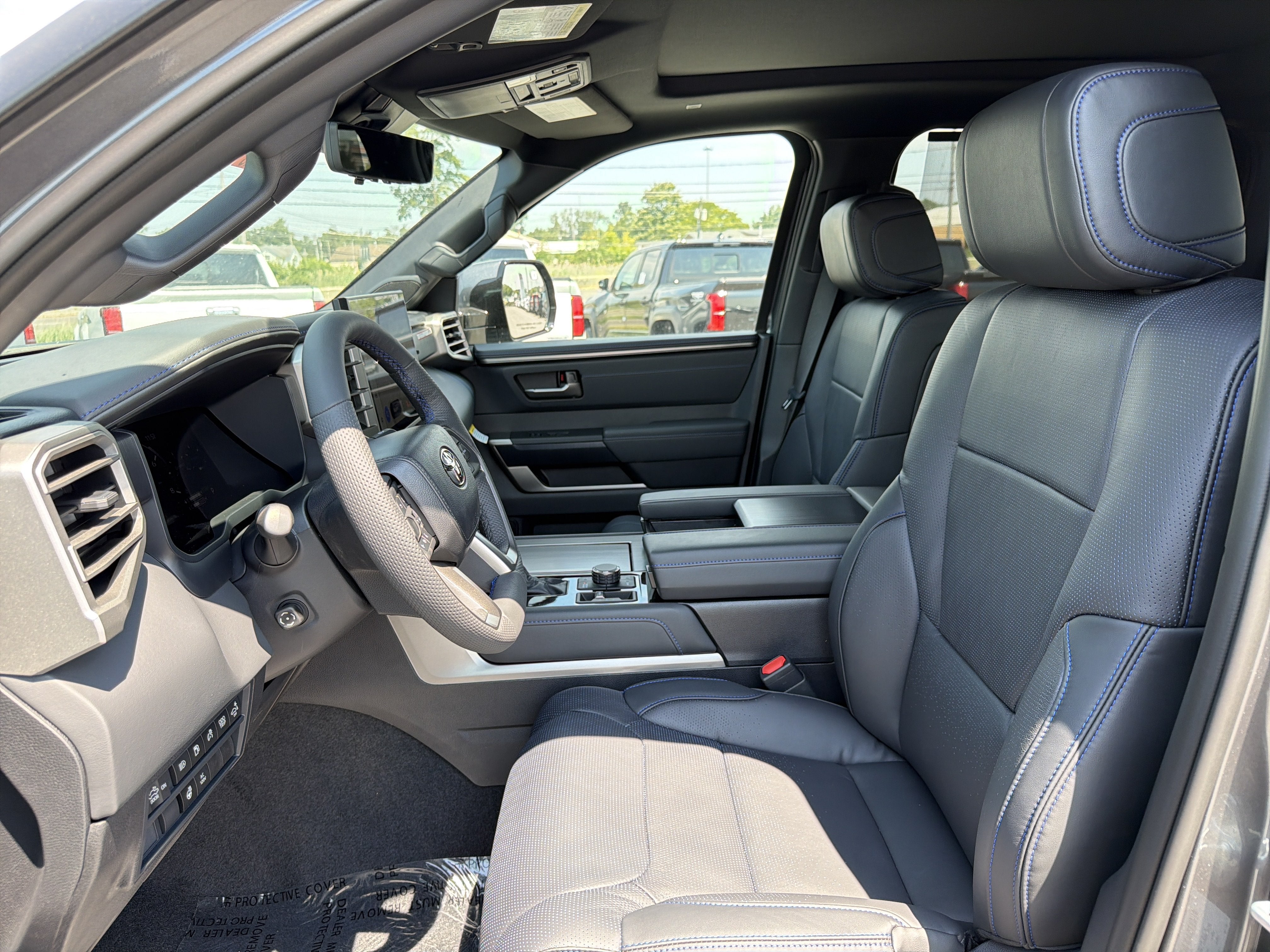 2026 Toyota Tundra i-FORCE MAX Tundra Platinum