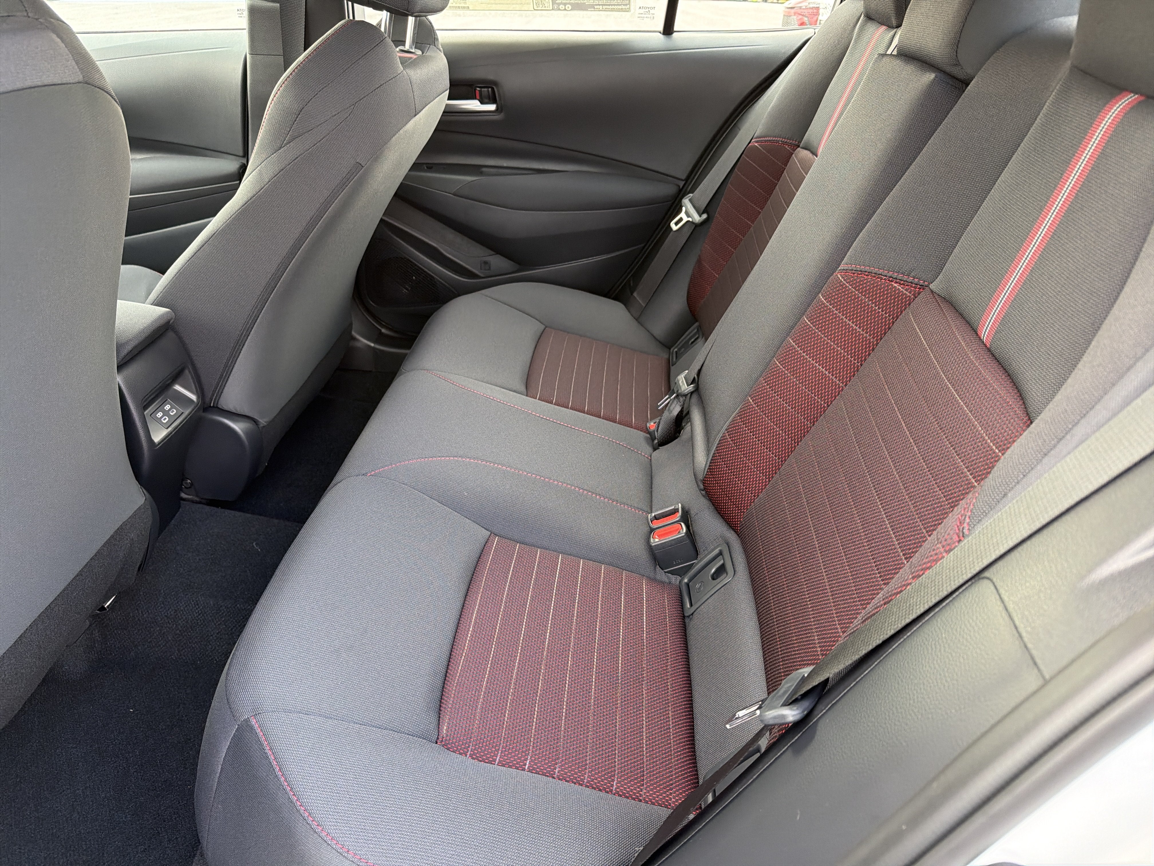 2027 Toyota Corolla SE