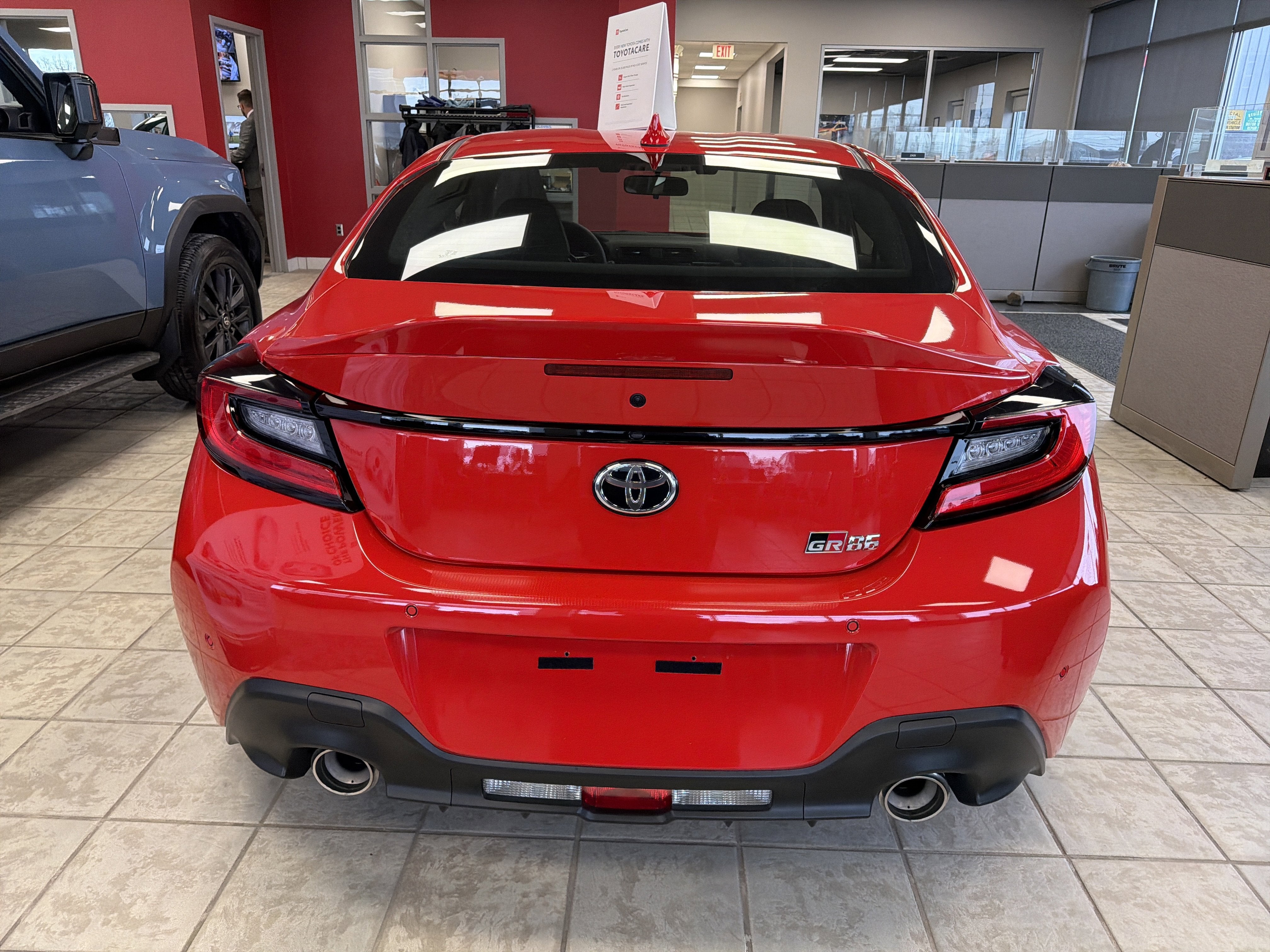 2025 Toyota GR86 Premium AT